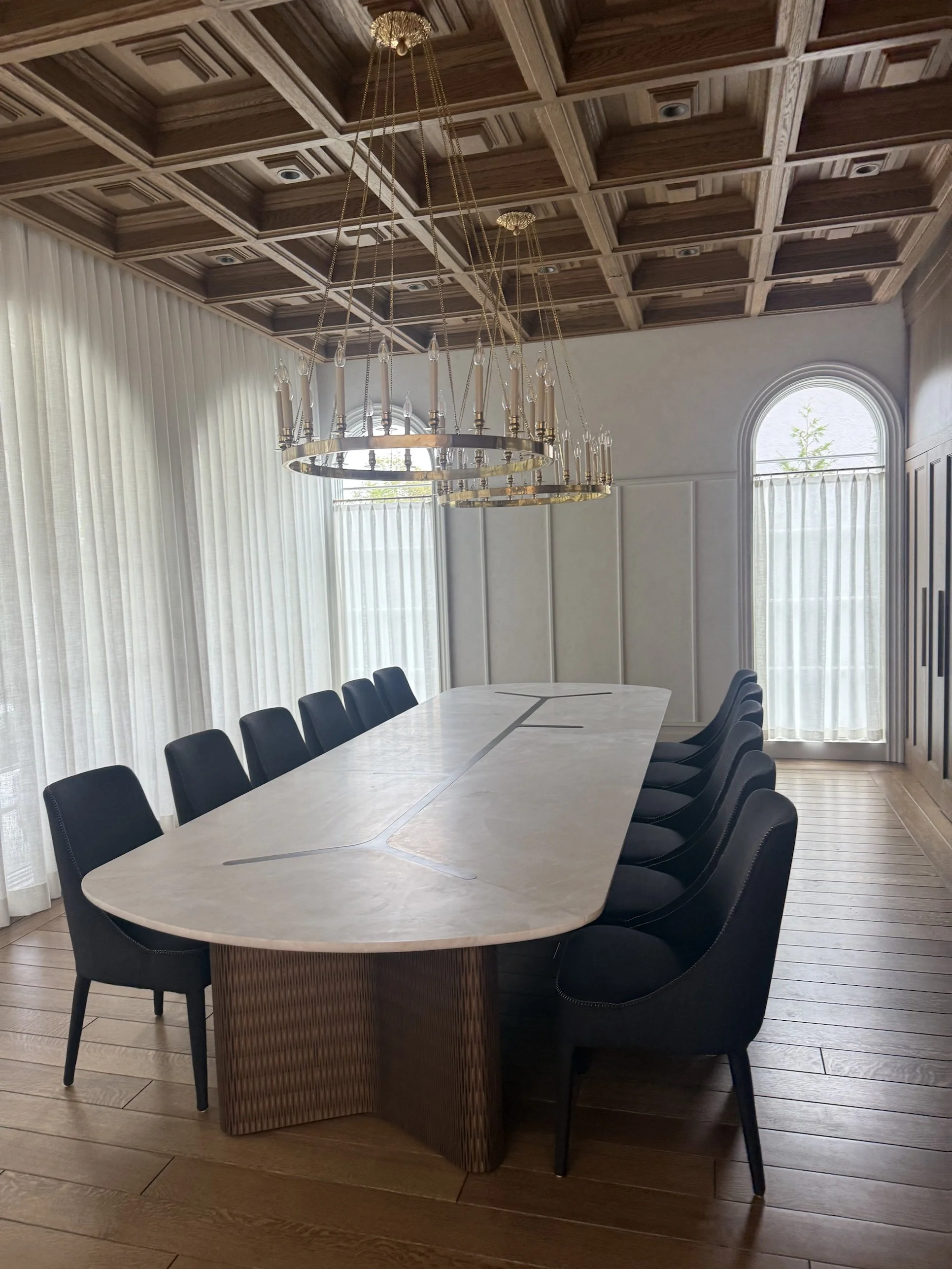 09-dining-room-sheer-drapery.jpg