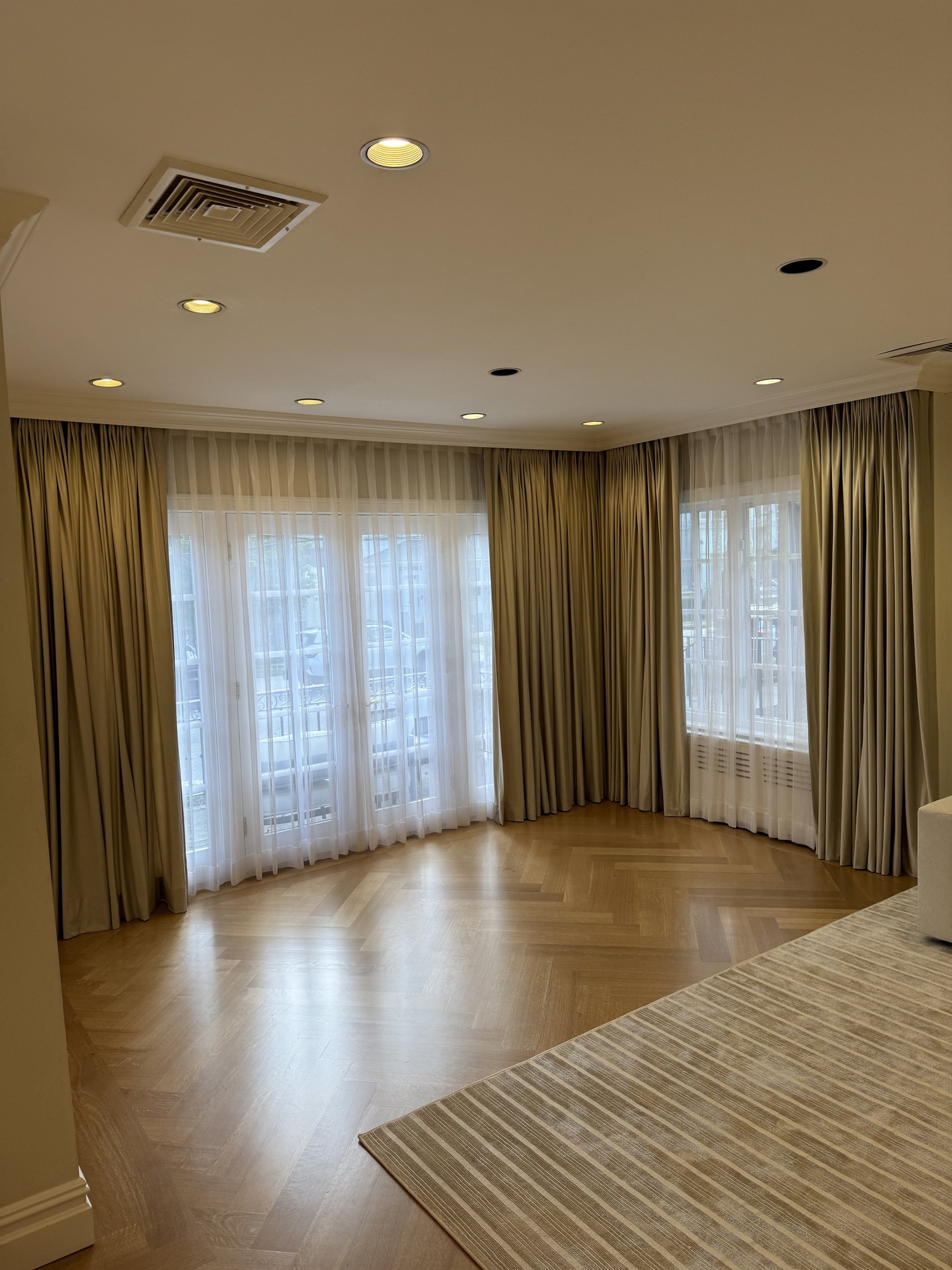 bay-velvet-drapery-sheers__fix-white-balance.jpg