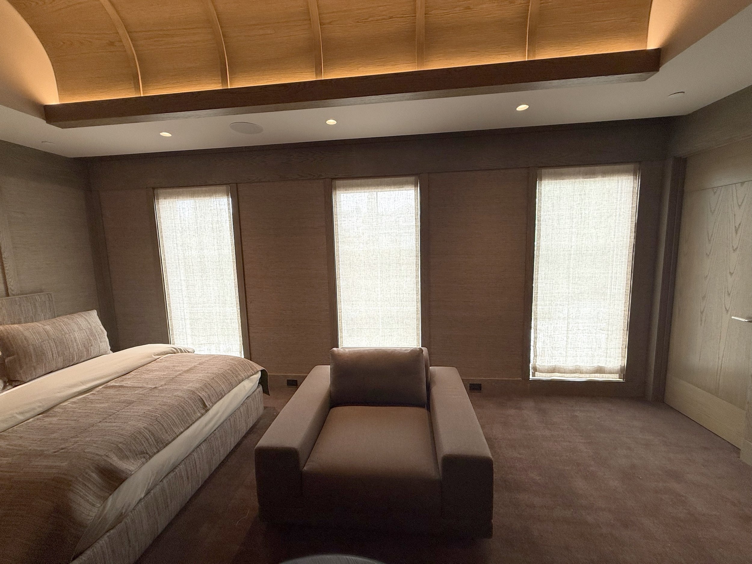 15-bedroom-relaxed-sheer-romans.jpg