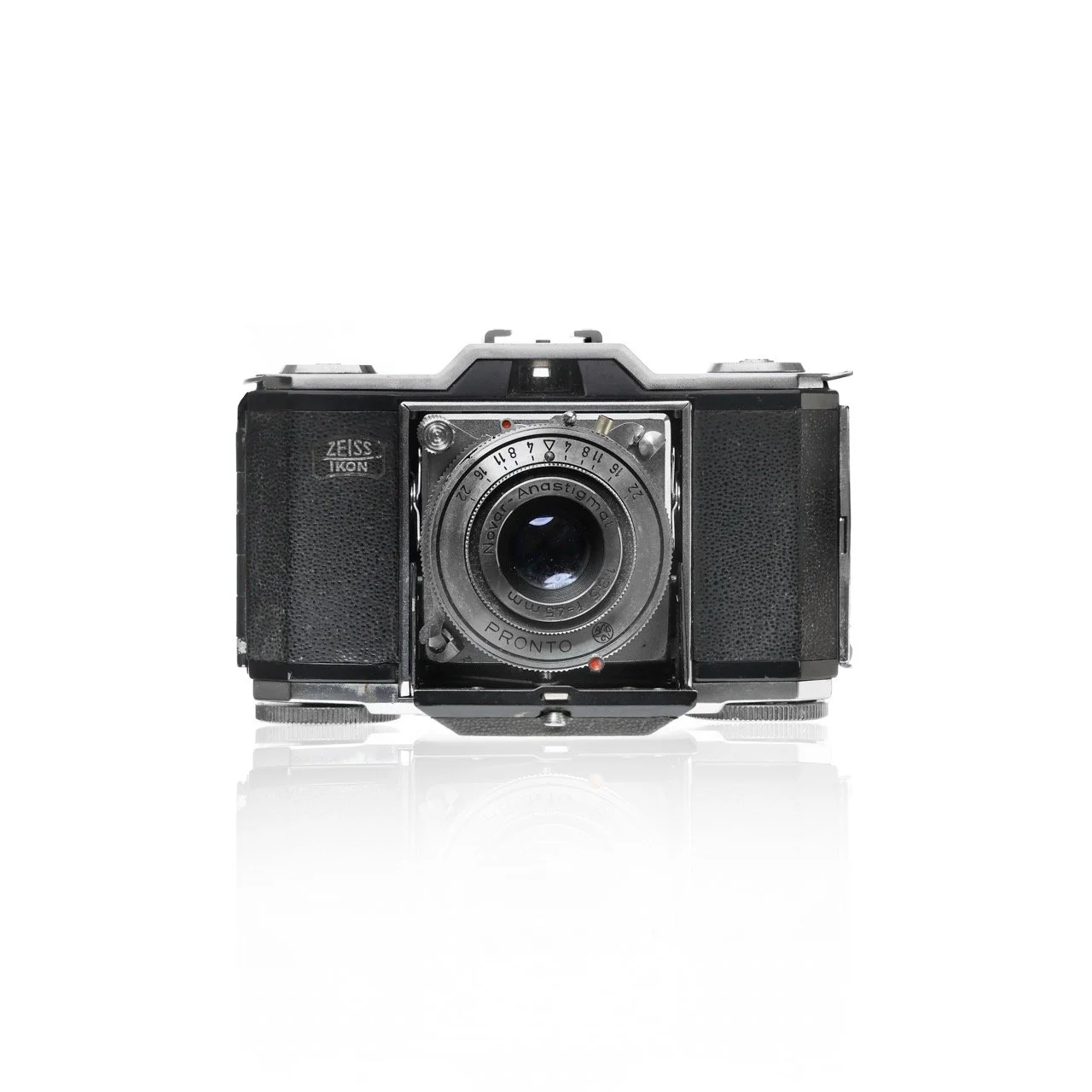 20"x20" Metal Print
$1,500