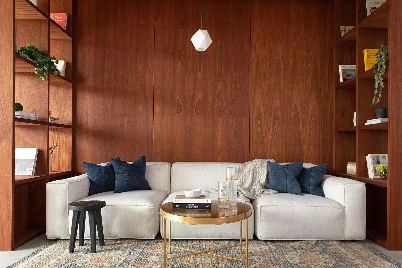 The modern interior of the entrance lobby at The Avenue in Fishtown, a luxury rental community located on Frankford Avenue in Philadelphia's most exciting neighborhood. 