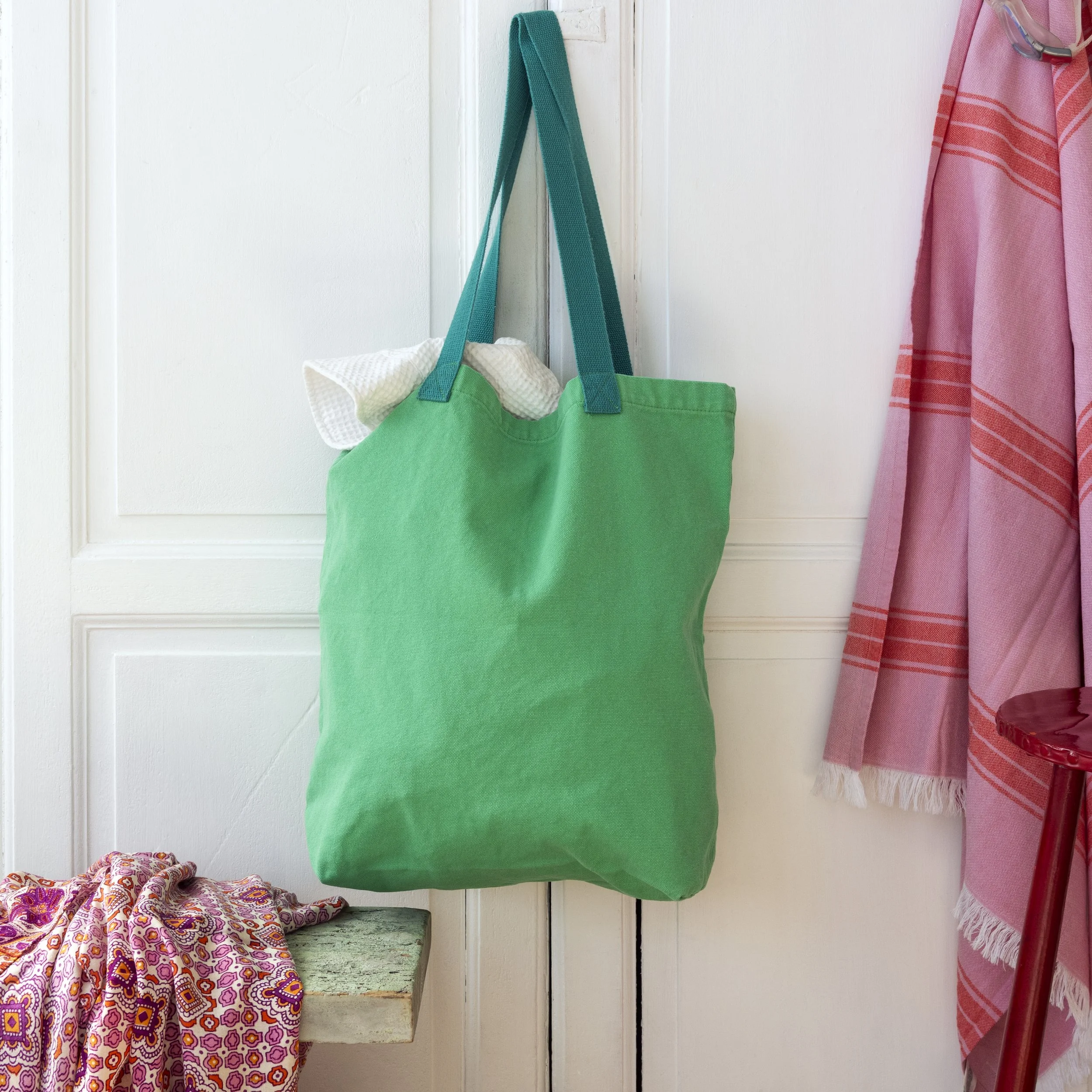 31129_Twotone-cotton-tote-bag-Green_SL_1.jpg