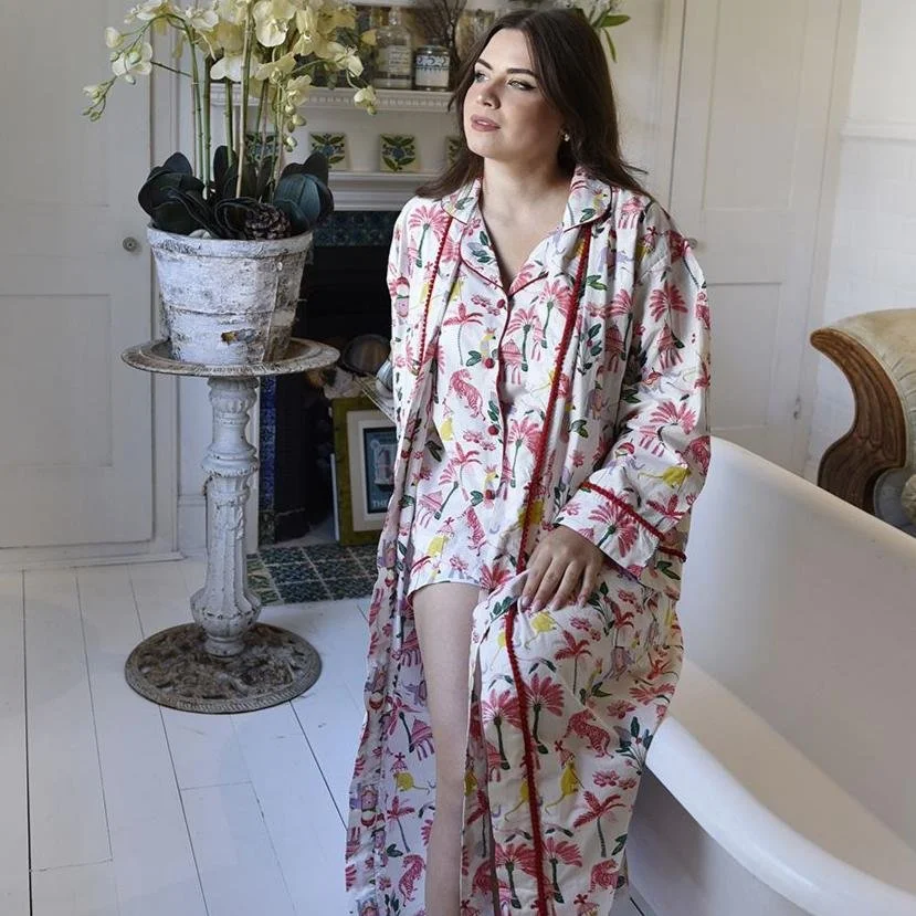 sultans garden dressing gown 1.jpg