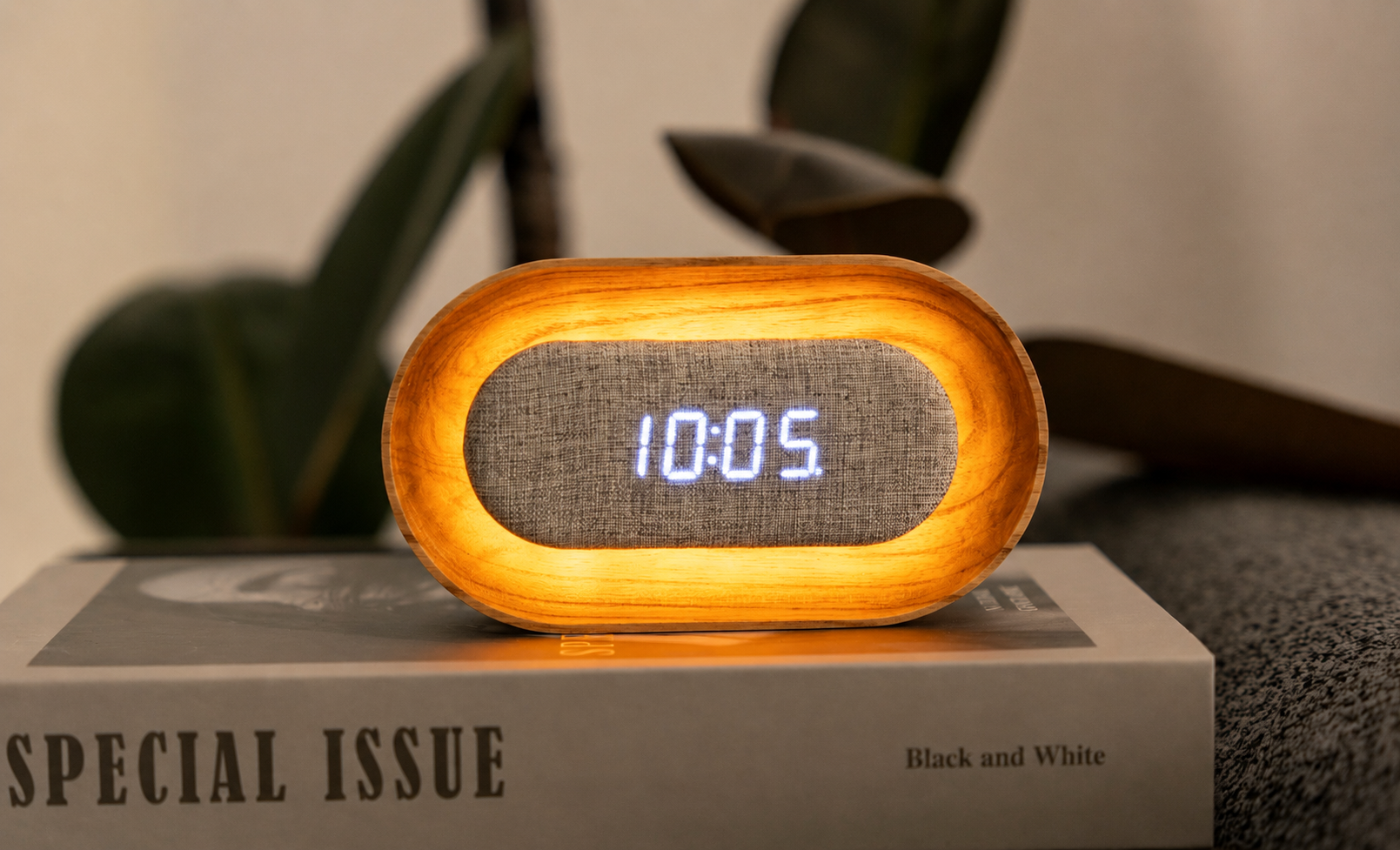 Gingko Lumos Clock_Oval White Ash (6).png