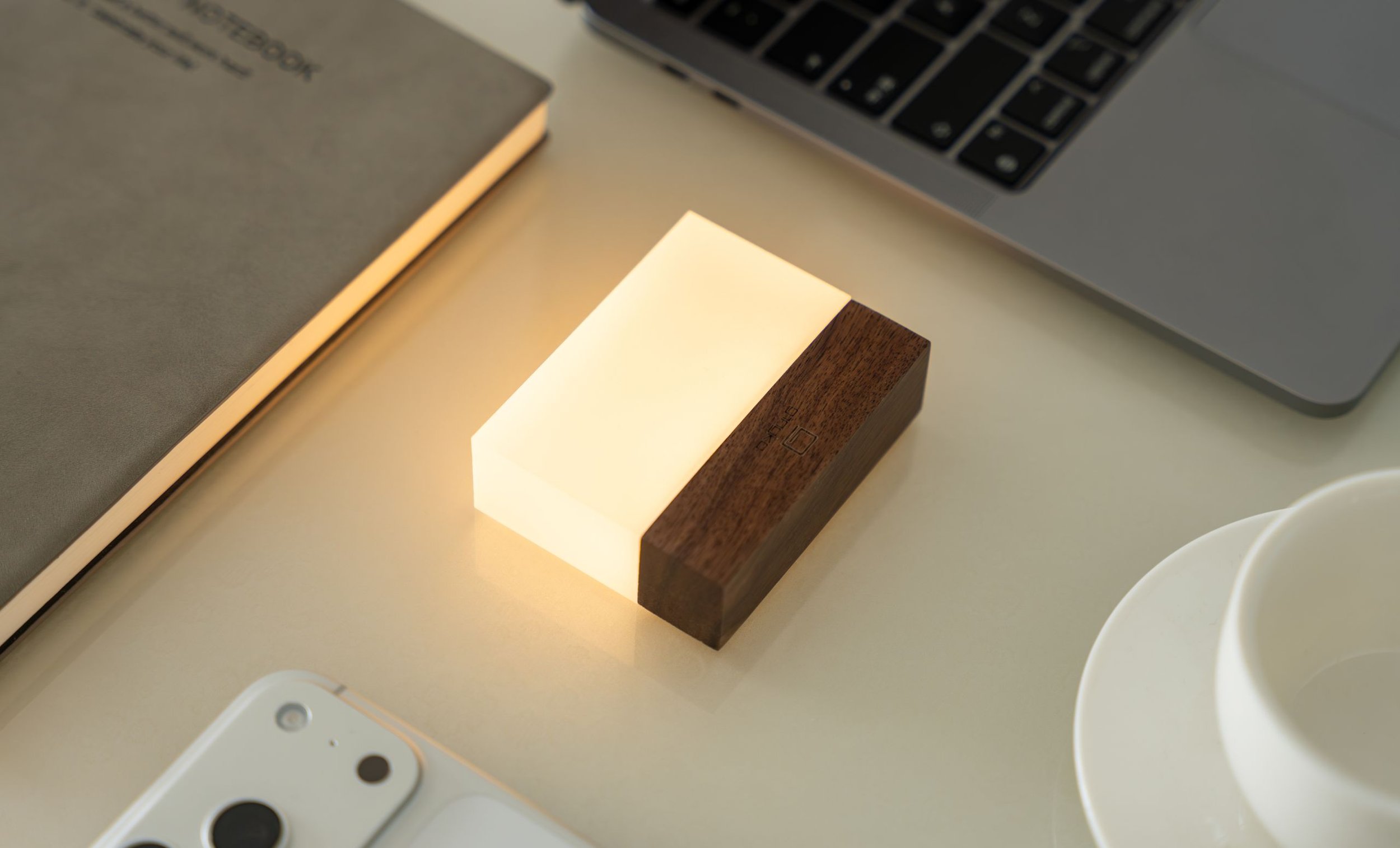 Gingko Cura cheese walnut lamp alone.jpg