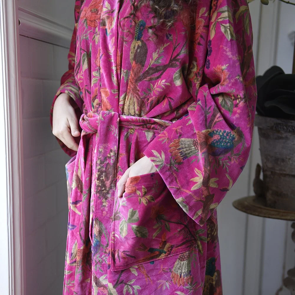 POWELL CRAFT - VELVET HOT PINK BIRD DRESSING GOWN - SATIN LINED