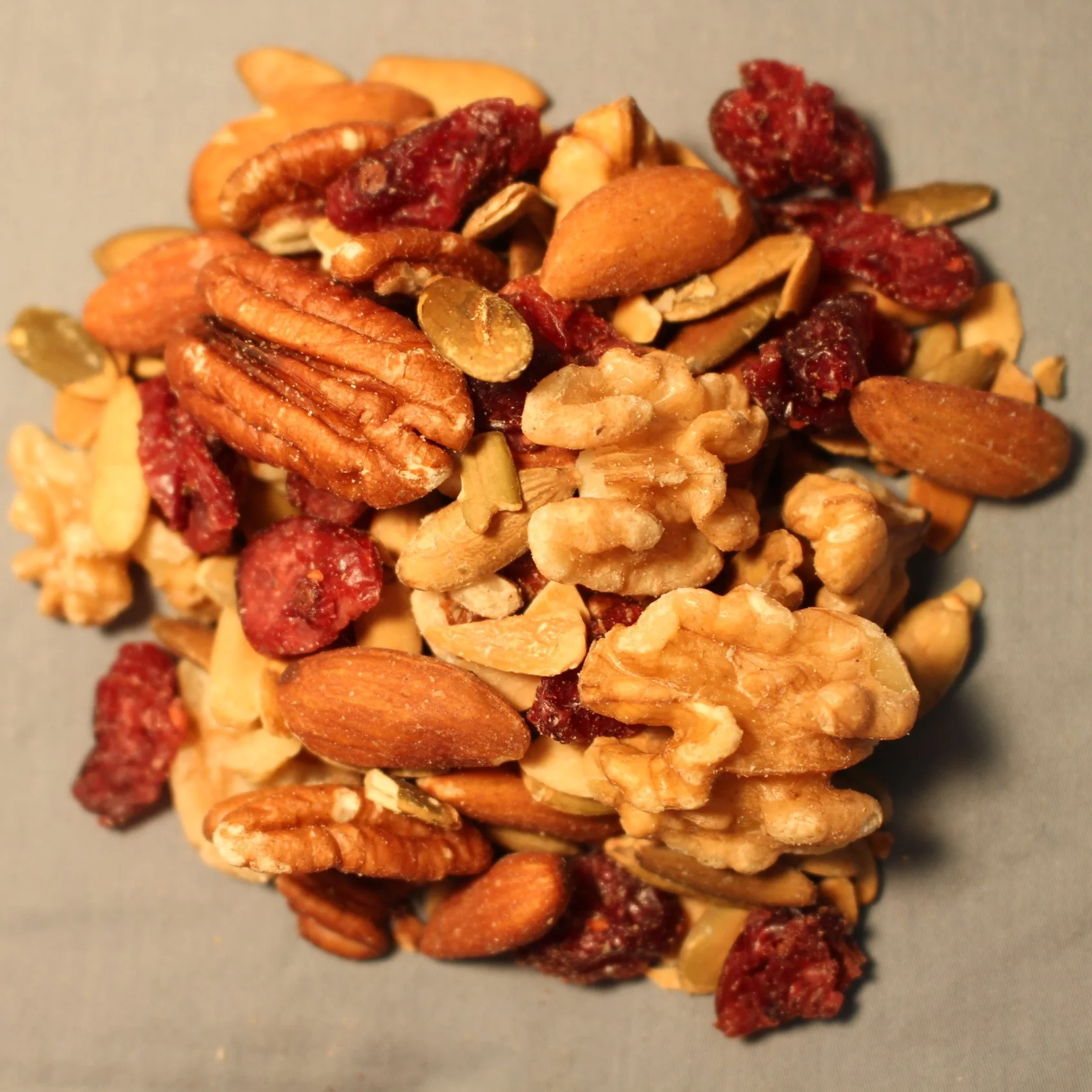 Omega 3 Trail Mix - Per Oz