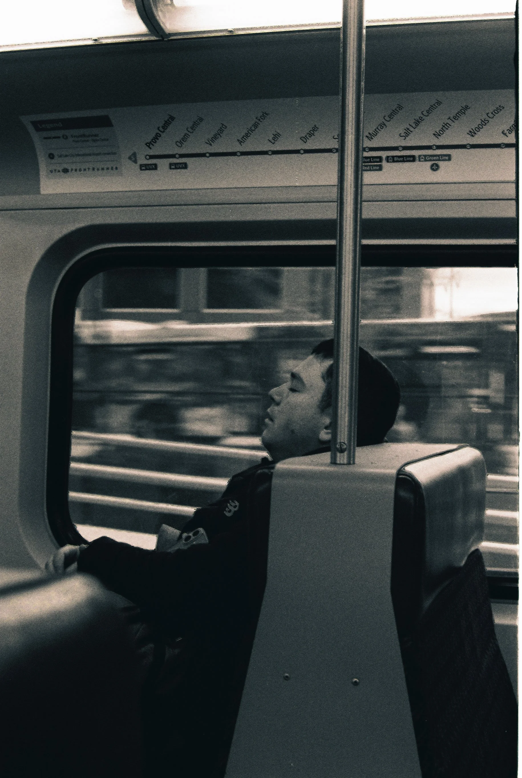 2025-45bw.jpg