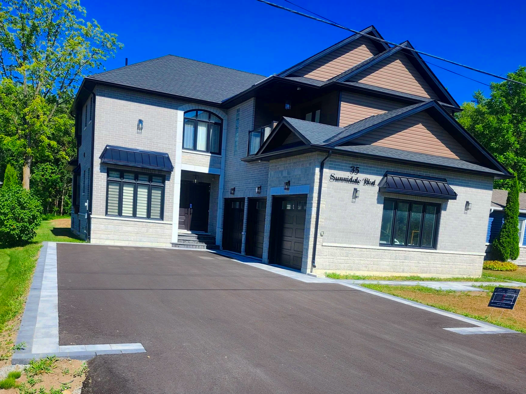 Interlock driveway boarder Georgina york region and surrounding areas