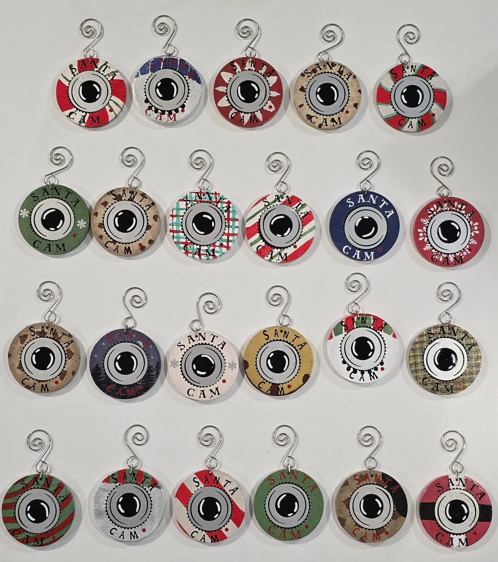 Santa Cams (Faces).jpg