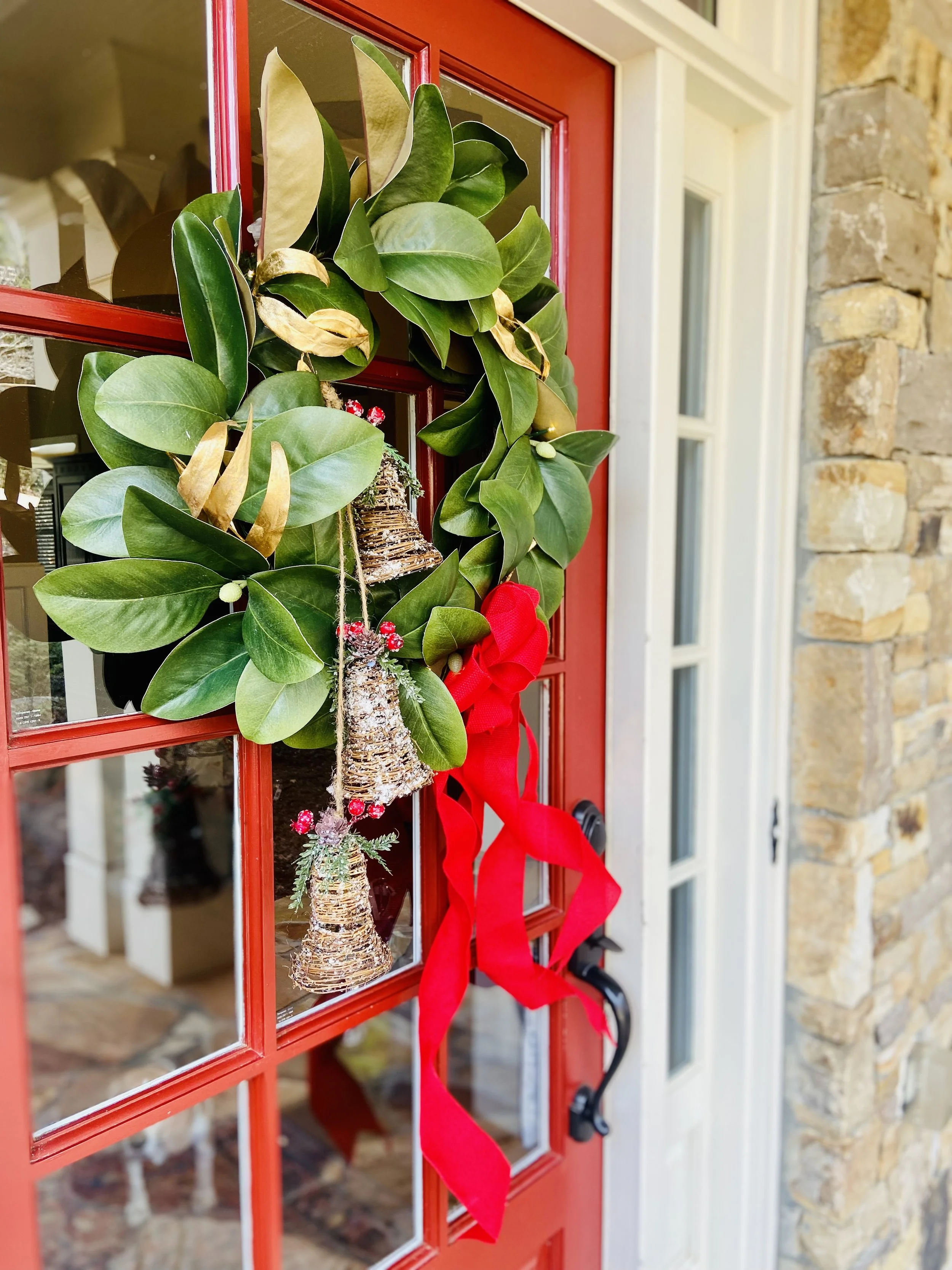 Client Christmas Decorating - Classy.jpg