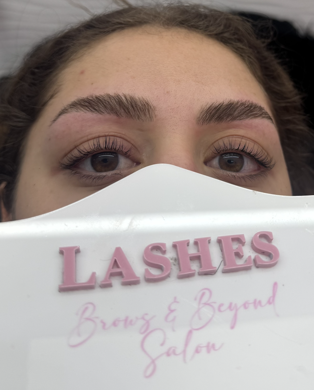 Signature Korean lash Lift + Tint + Brow Threading 
