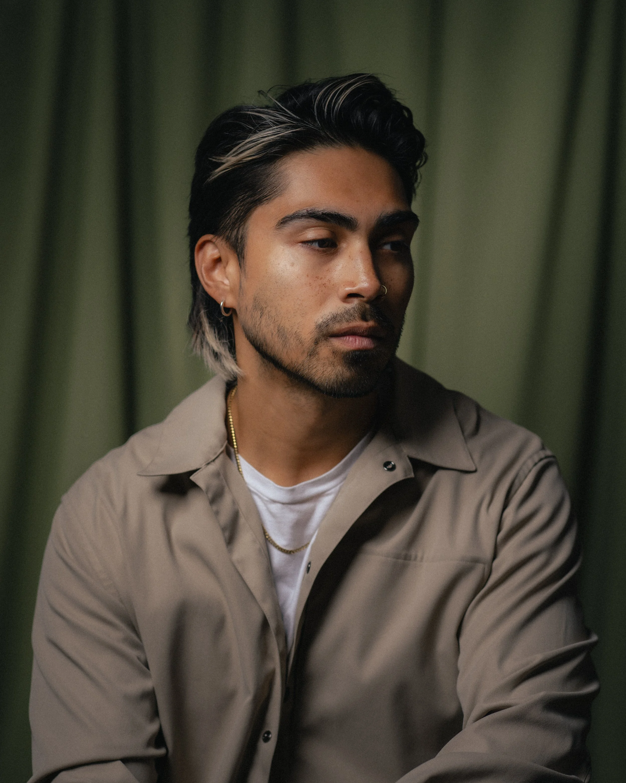 Jasper Portrait-3.jpg
