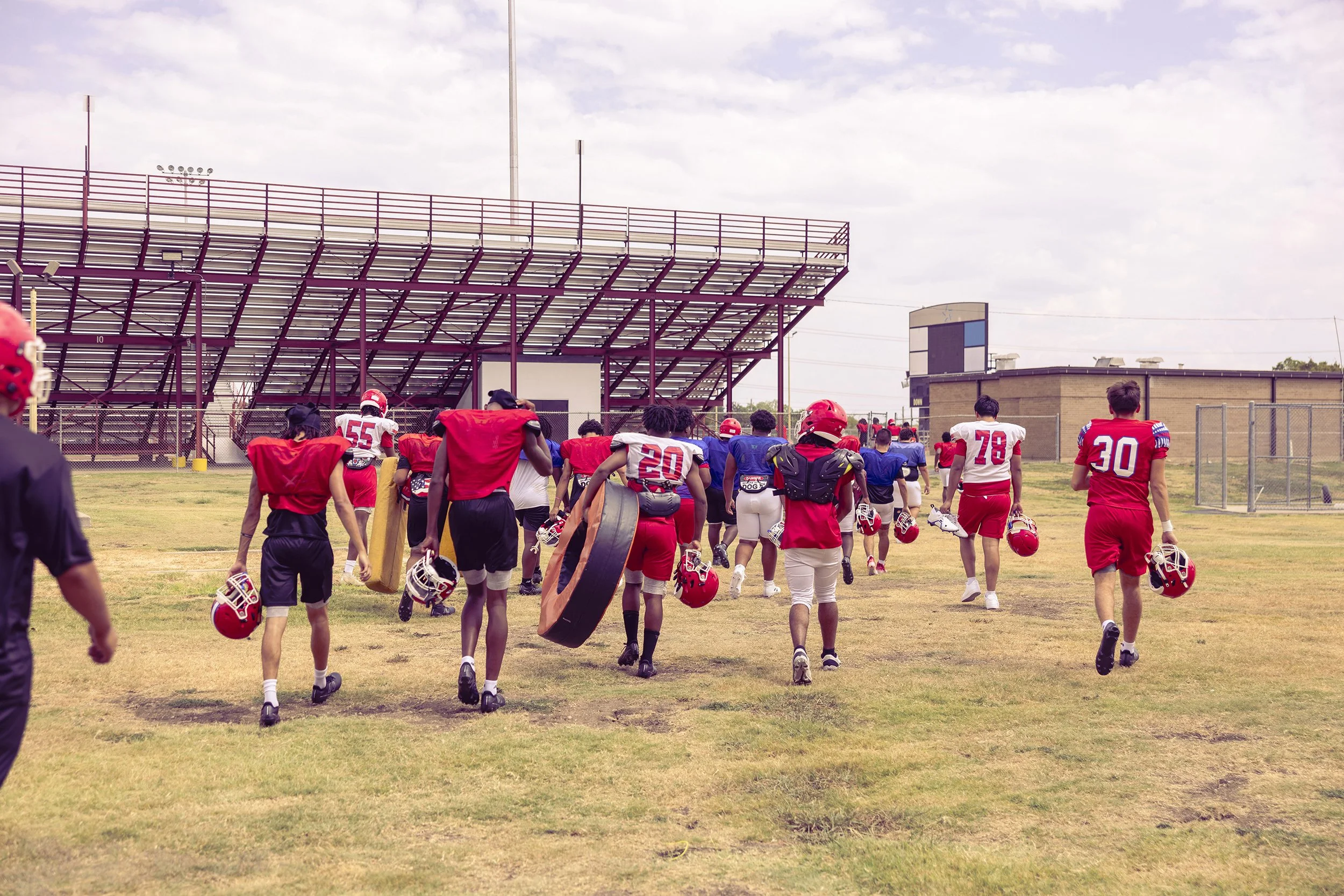 2408_NB_Texas-Football_Sam-Houston_03461_B1.jpg