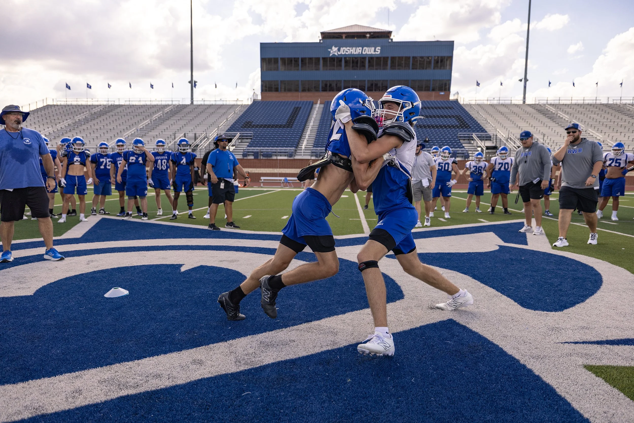2408_NB_Texas-Football_Joshua-Owls_13726.jpg