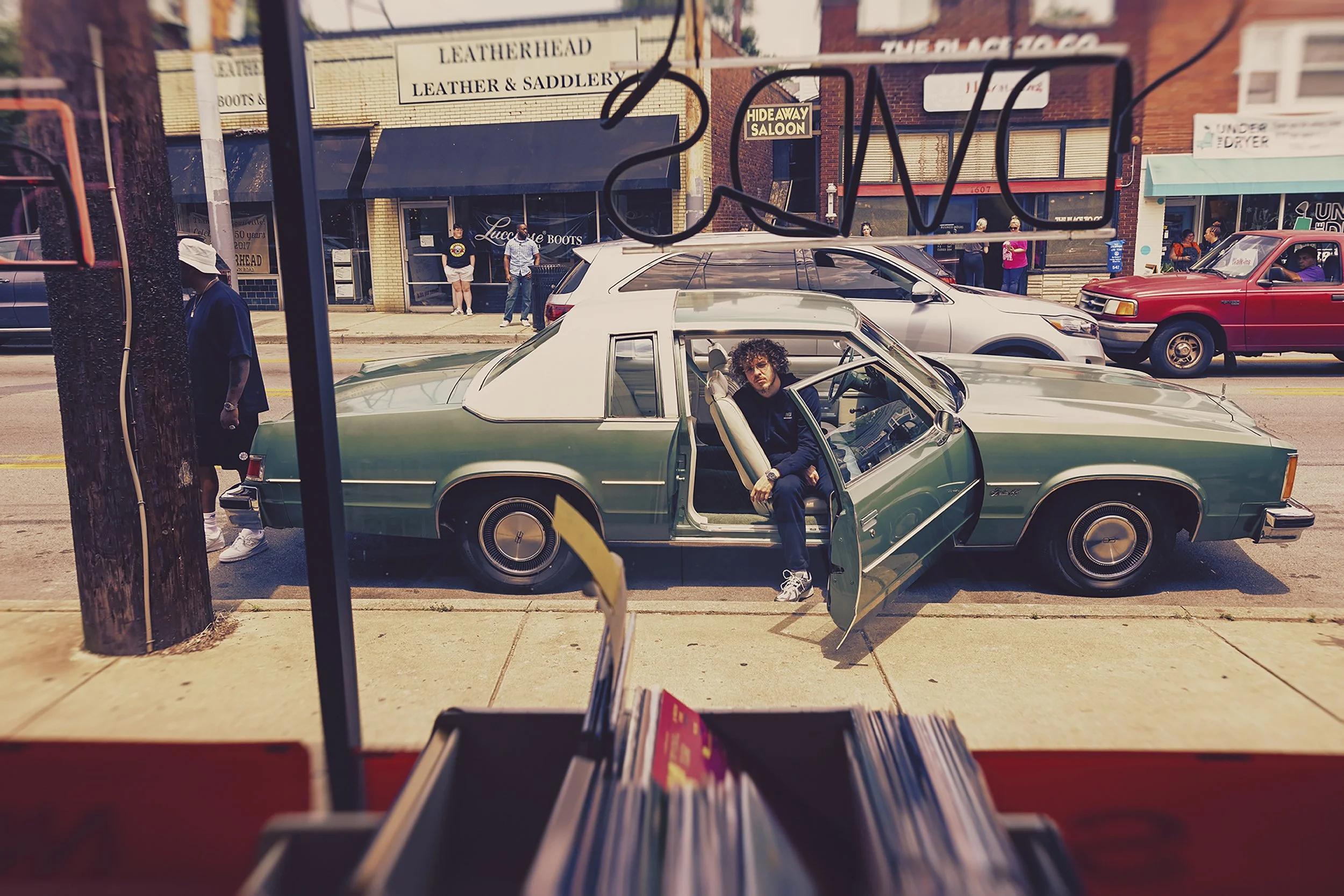 2306_NB_Harlow_Music-Shop_Exterior_00503.jpg