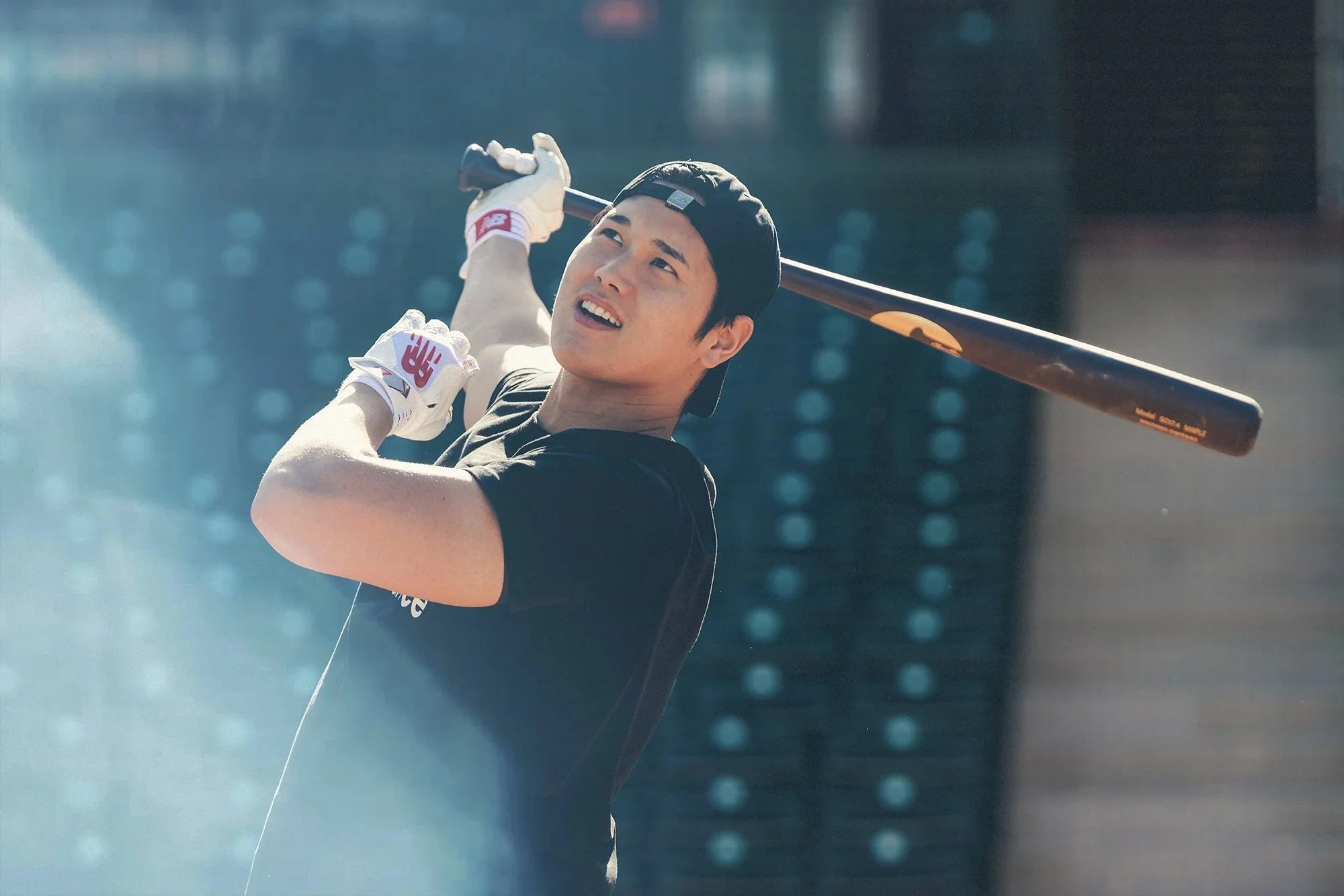 NEW_BALANCE_BASEBALL_GLP_BATTING_2330.jpg