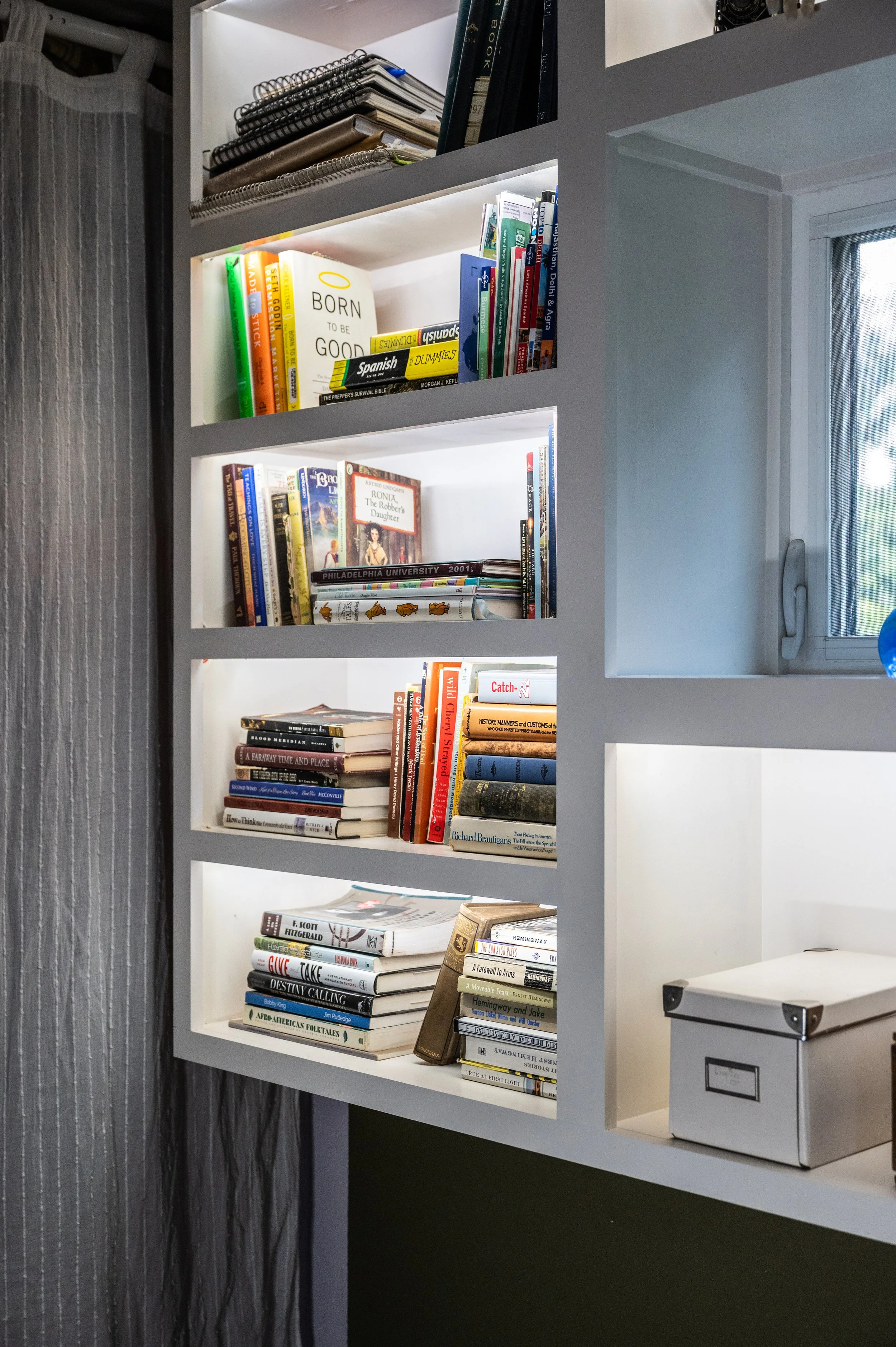 Custom Built-In Bookshelf