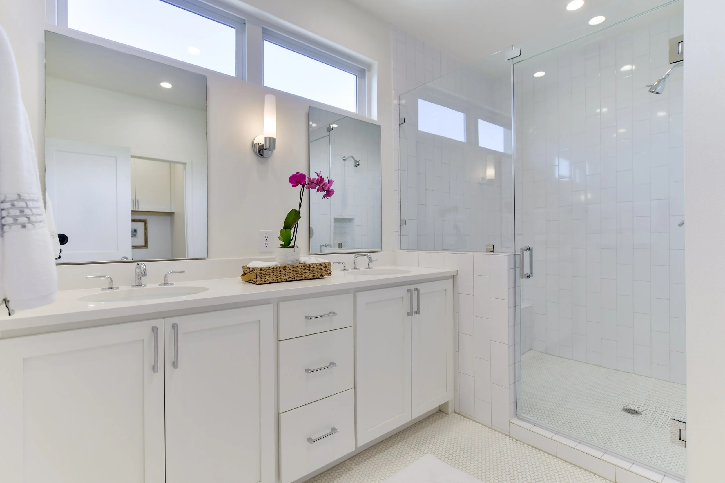 018_Primary Bathroom.jpg