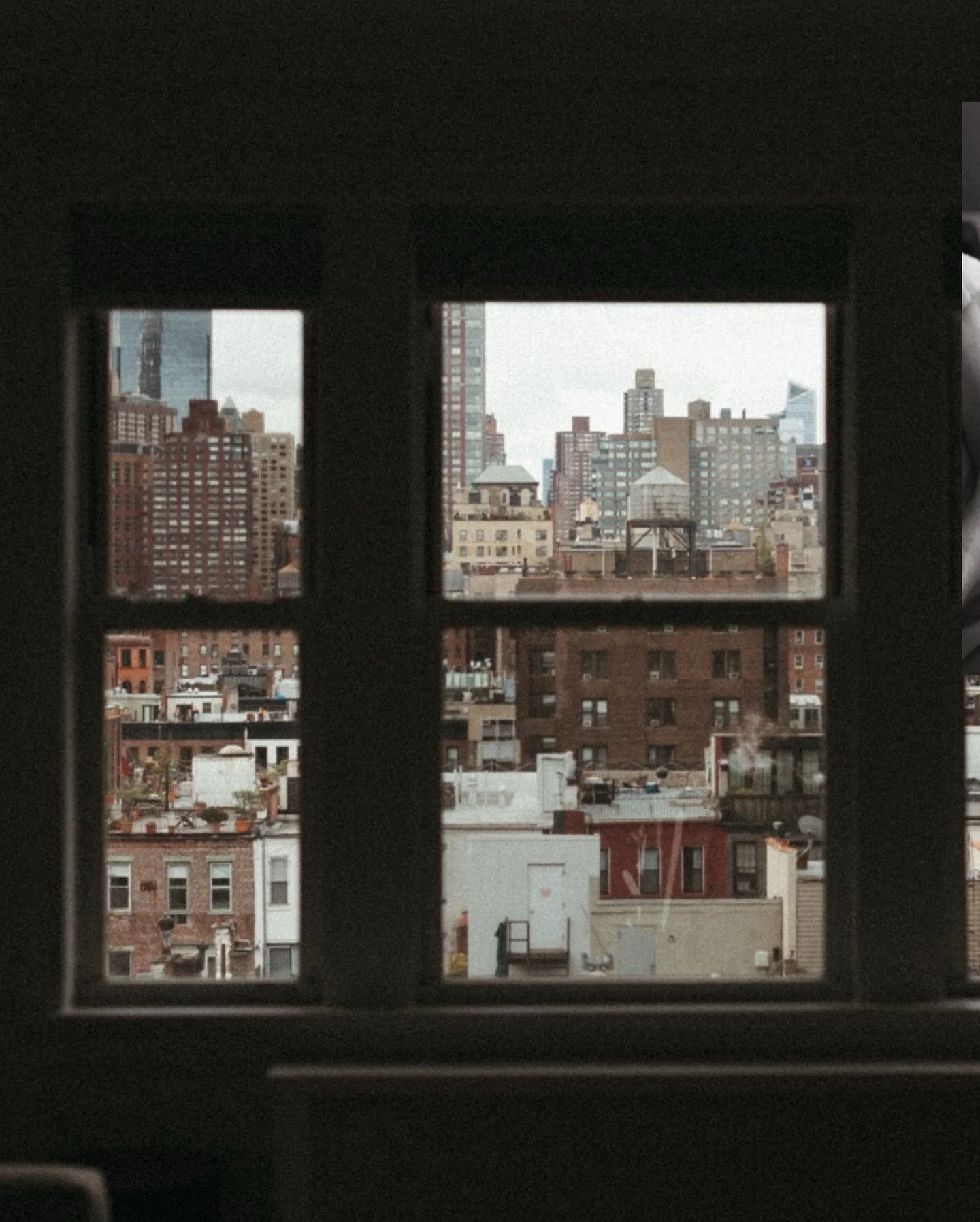 Photographed the sweetest newborn session a few weeks ago, and I&rsquo;m still thinking about it.✨ There&rsquo;s something quietly powerful about witnessing the very beginning of a new story that&rsquo;s just starting to unfold, page by page, like th