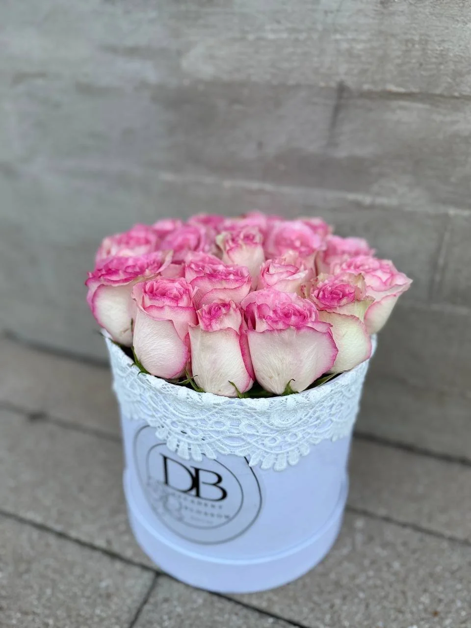 Rose Bloom Round Box
