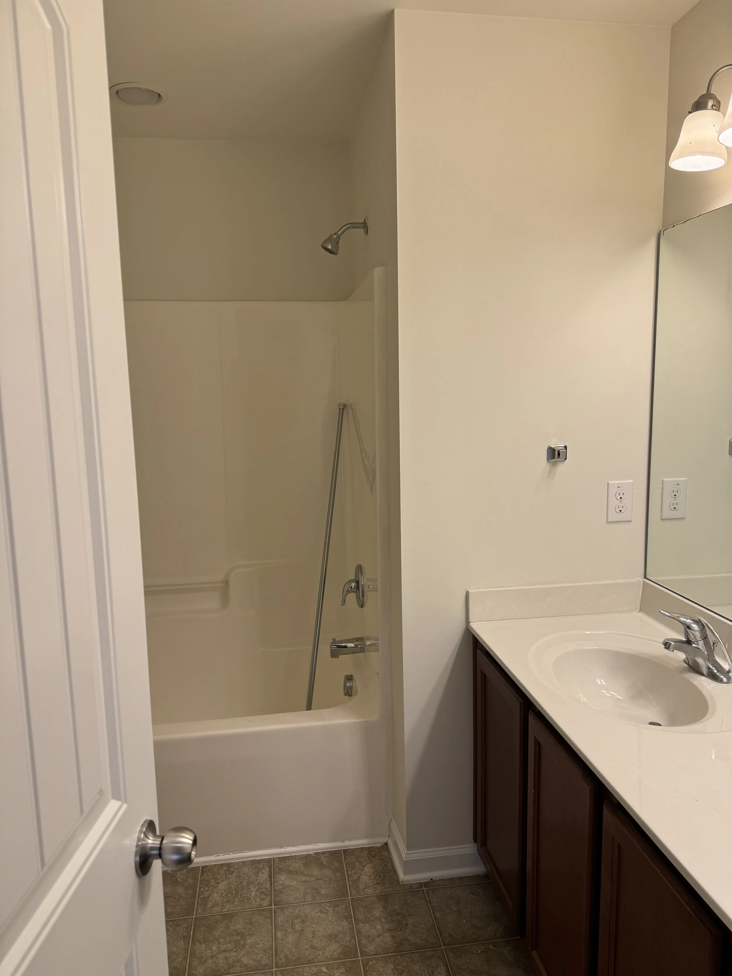 interior painting - after 3.jpg