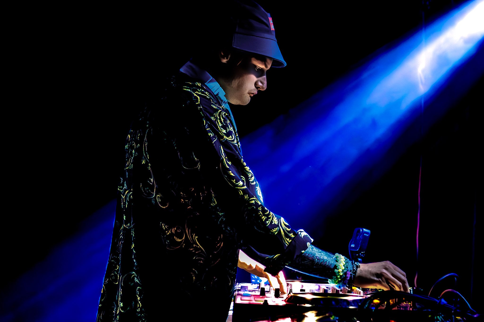 Ryan Lunar performing at TASTE: Year One