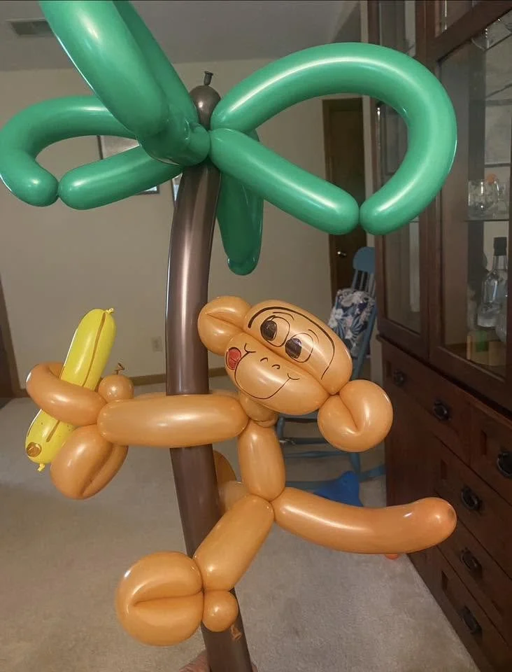 monkeyballoon.jpg