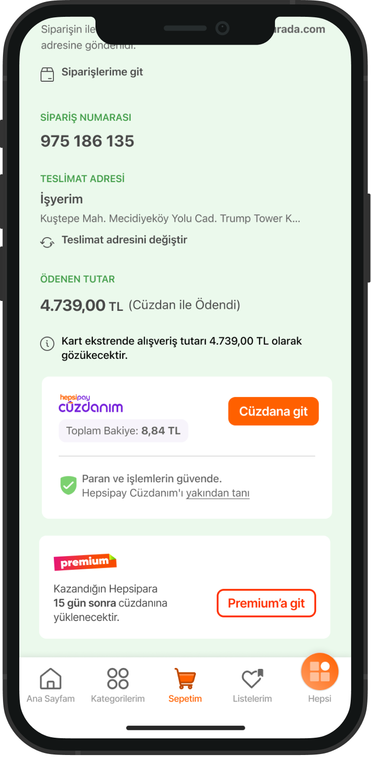 Mobile screen displaying an online shopping app checkout page with order details, delivery address, payment amount, and options to change delivery address or view cart balance.