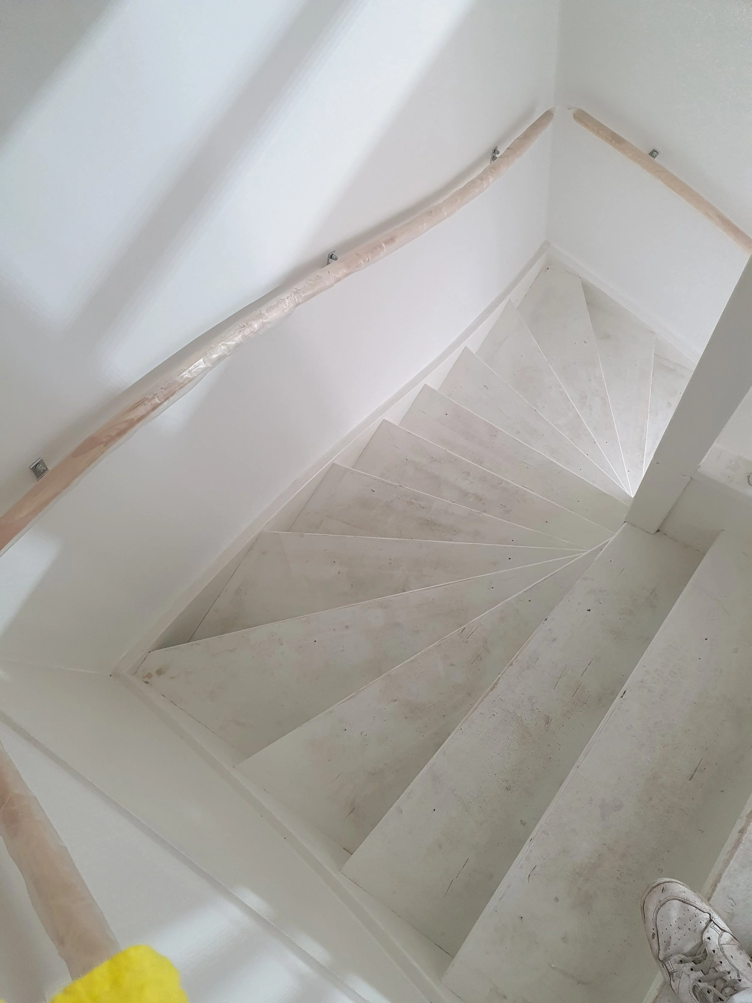 staircase_stairs_before_1.jpg