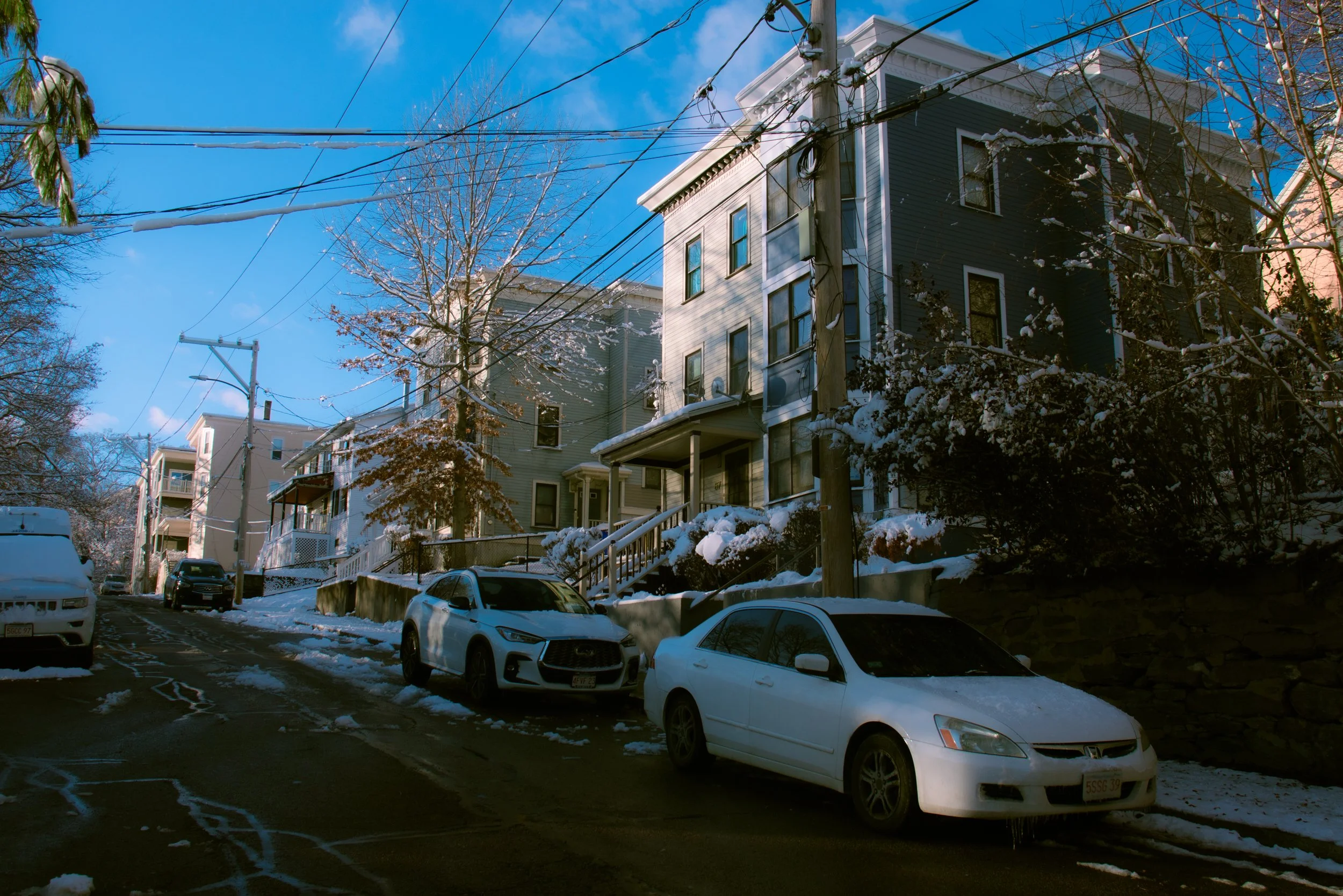 EdzaniKelapile_122125_HolidayMissionHill (1 of 28).jpg