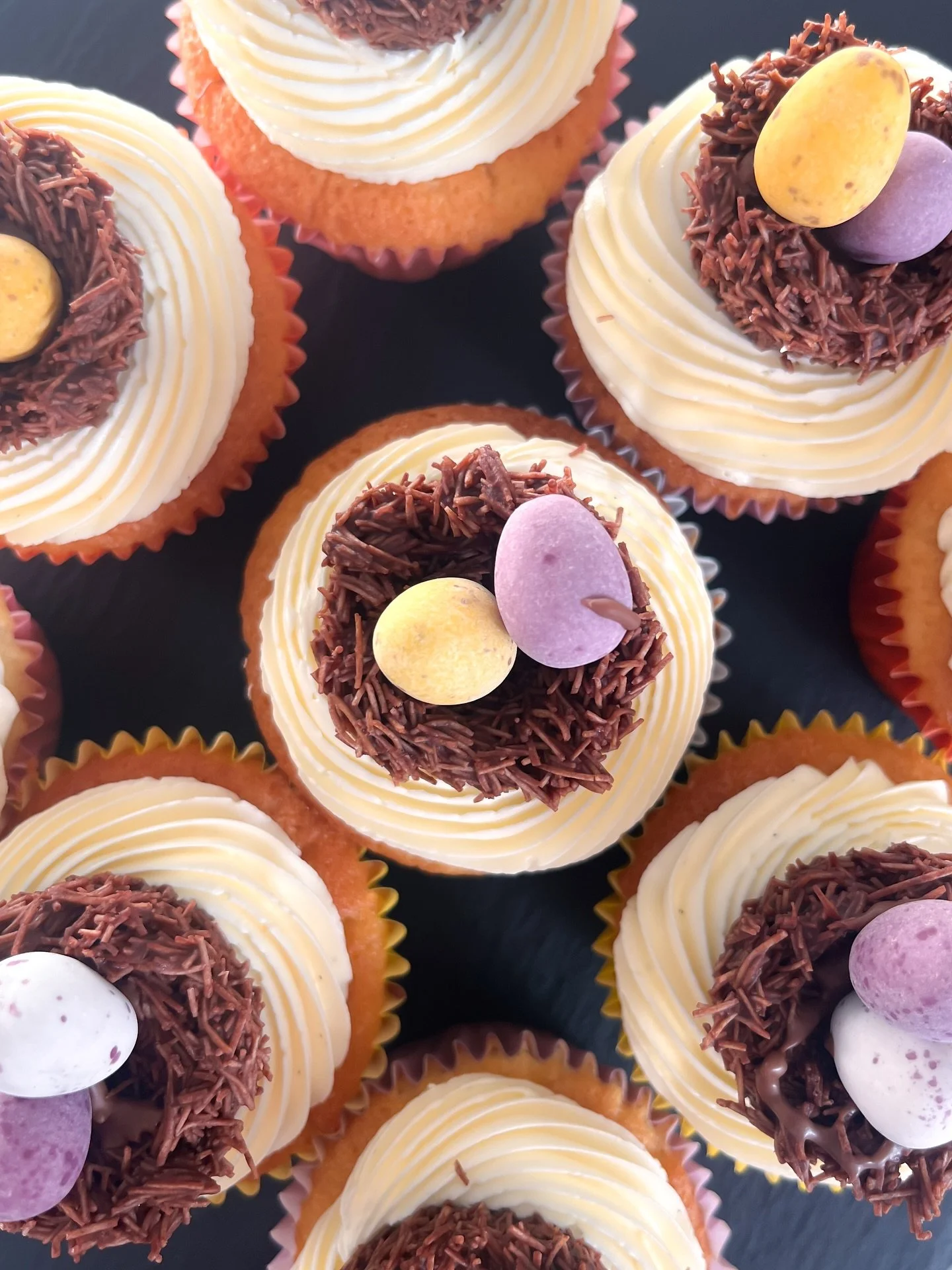 Make sure you hop in this week for an egg-stra special homemade treat! 🐣 🧁 🐰 
.
.
#homemade #easter #treat #cake #whitstable #bankholiday #riverside #fyp