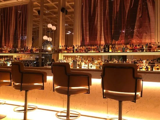 Long Bar @ Raffles Europejski