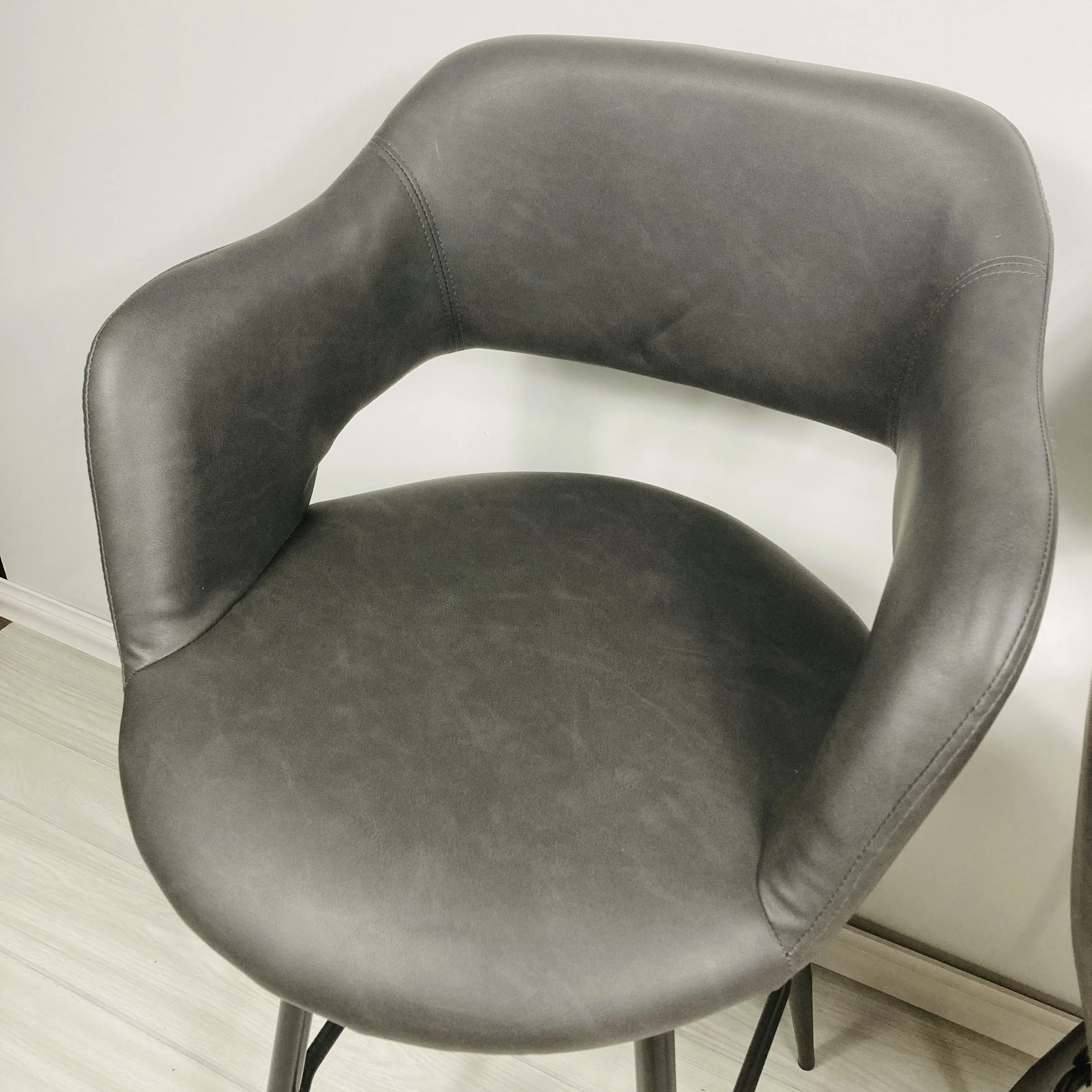 MARGARITE-25-INCH-COUNTER-STOOL-GREY-FAUX-LEATHER-AND-BLACK-METAL-BASE-CLOSE.JPG