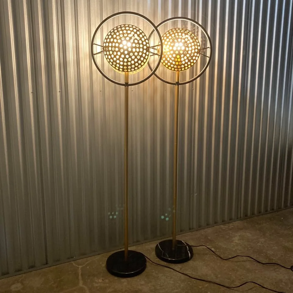 Orbit Floor Lamp (Gold & Metal)