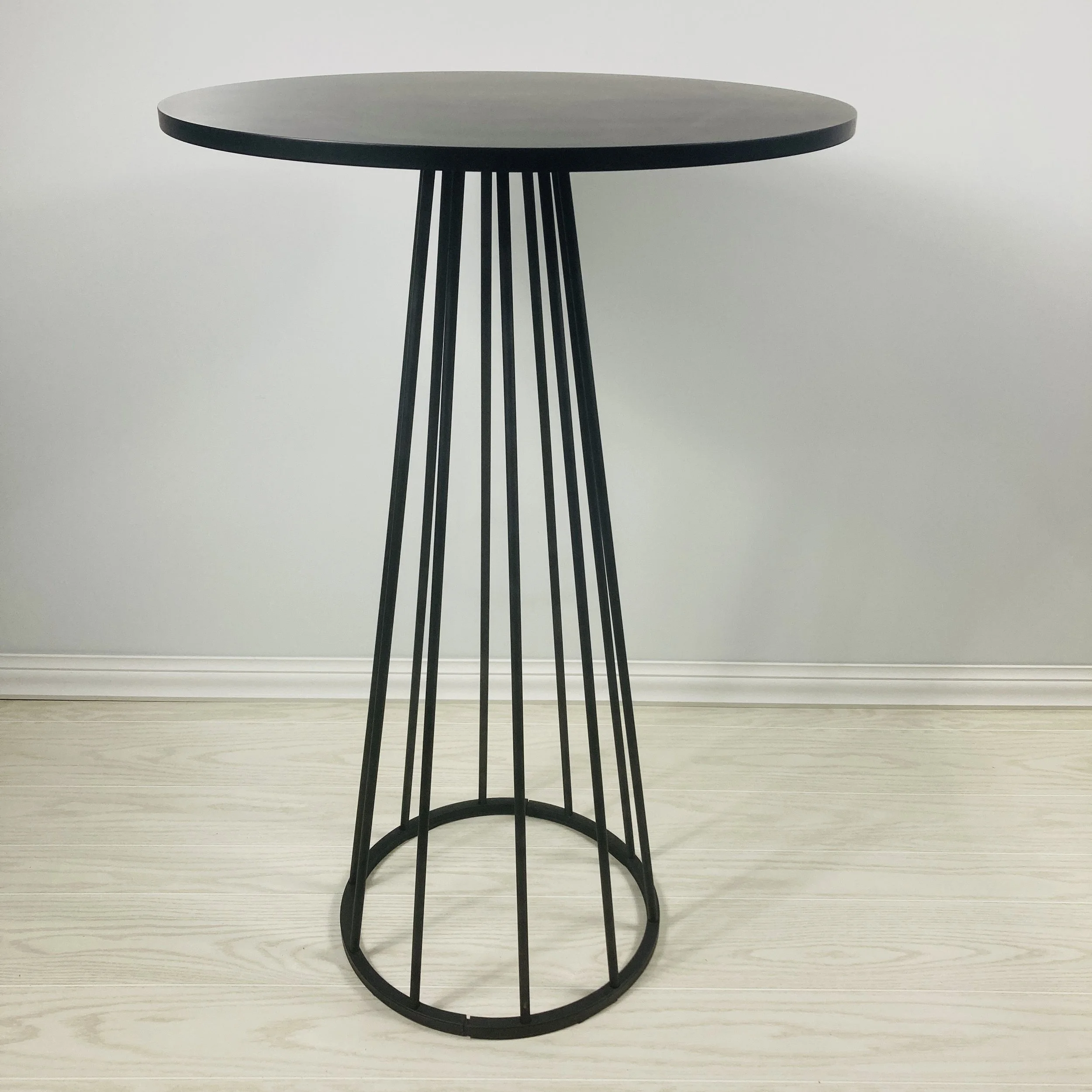 Canary Bar Table – Walnut Wood & Black Metal