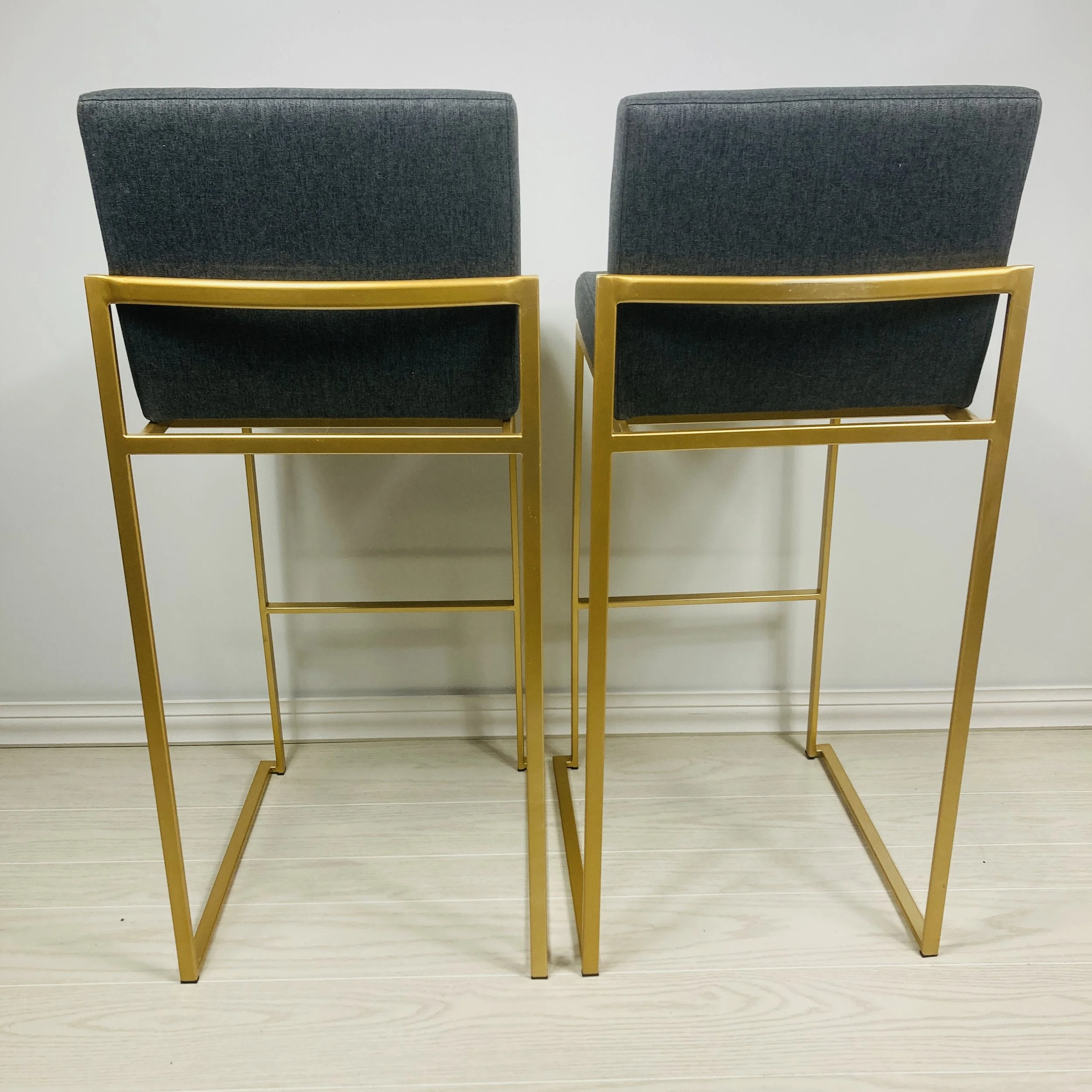 30-INCH-BARSTOOL-GREY-FABRIC-GOLD-METAL-BACK-VIEW.JPG
