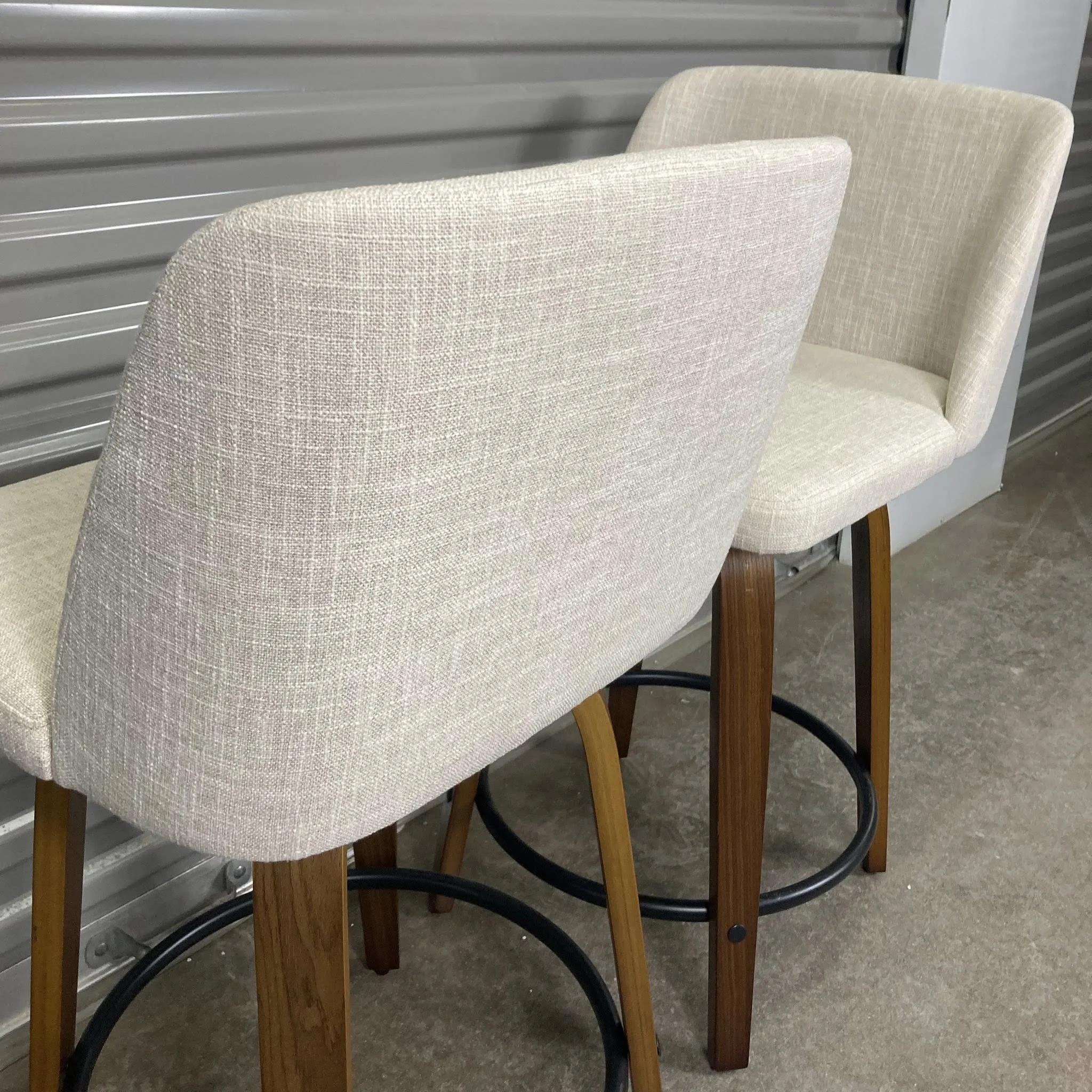 Modern Kitchen Island Stool Cream Upholstery