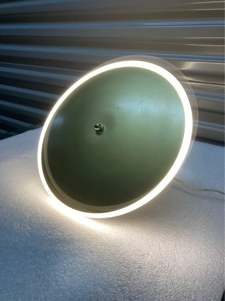 Solar Glow Lamp (Brushed Gold)