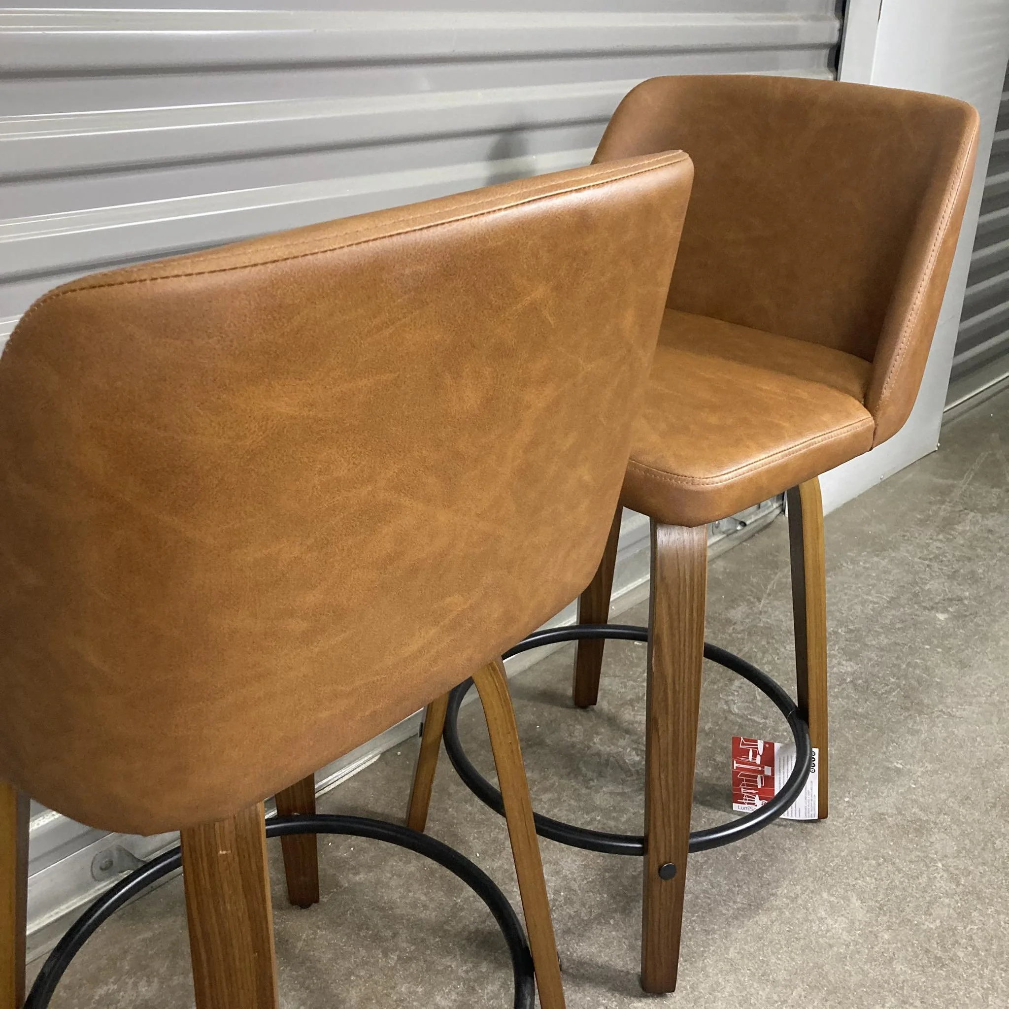 Contemporary Counter Height Stool Camel Finish