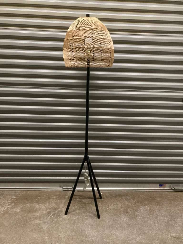 Rattan Tripod Floor Lamp For Living Room