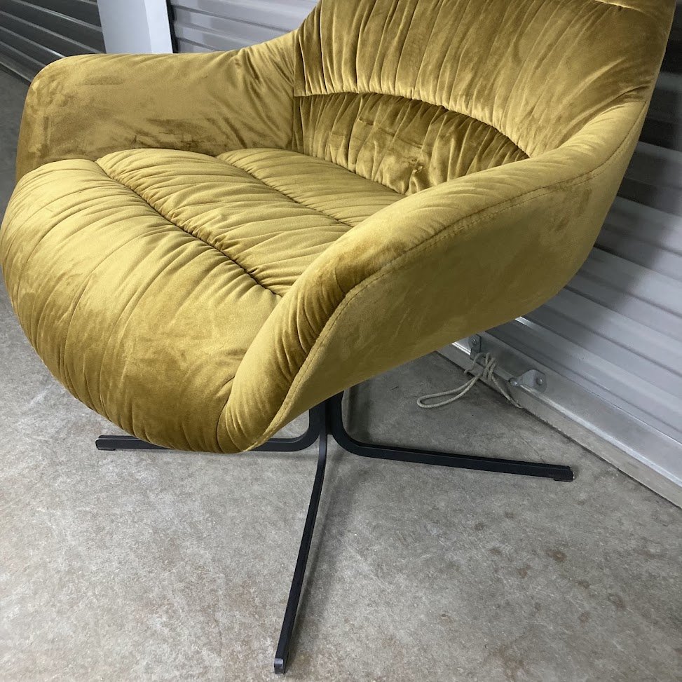 Lounge Accent Chair
