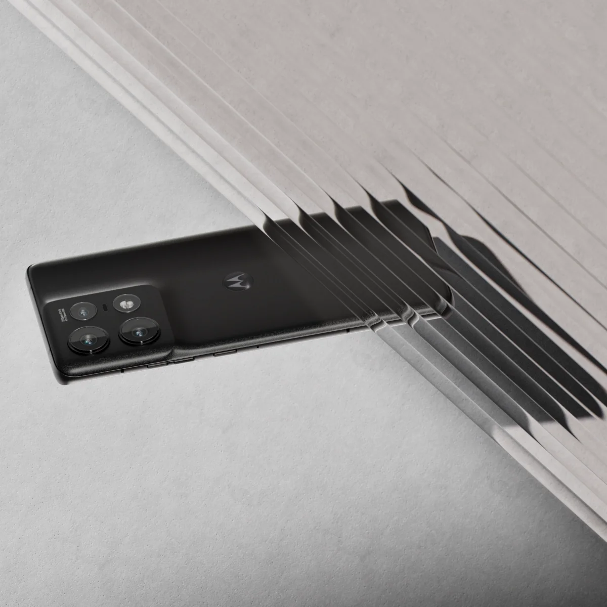 Edge_KV_Black_I_rt_v003 copy.webp