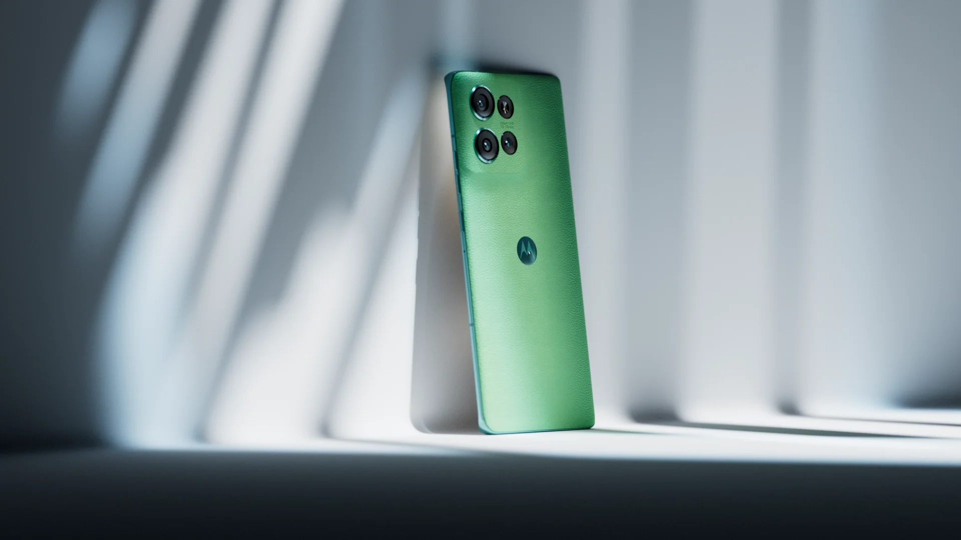 moto_edge_env_lookdev_rt_v006 copy.webp