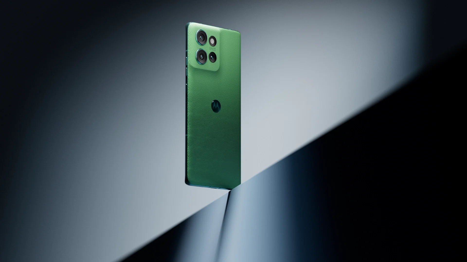 moto_edge_env_lookdev_rt_v010 copy.webp