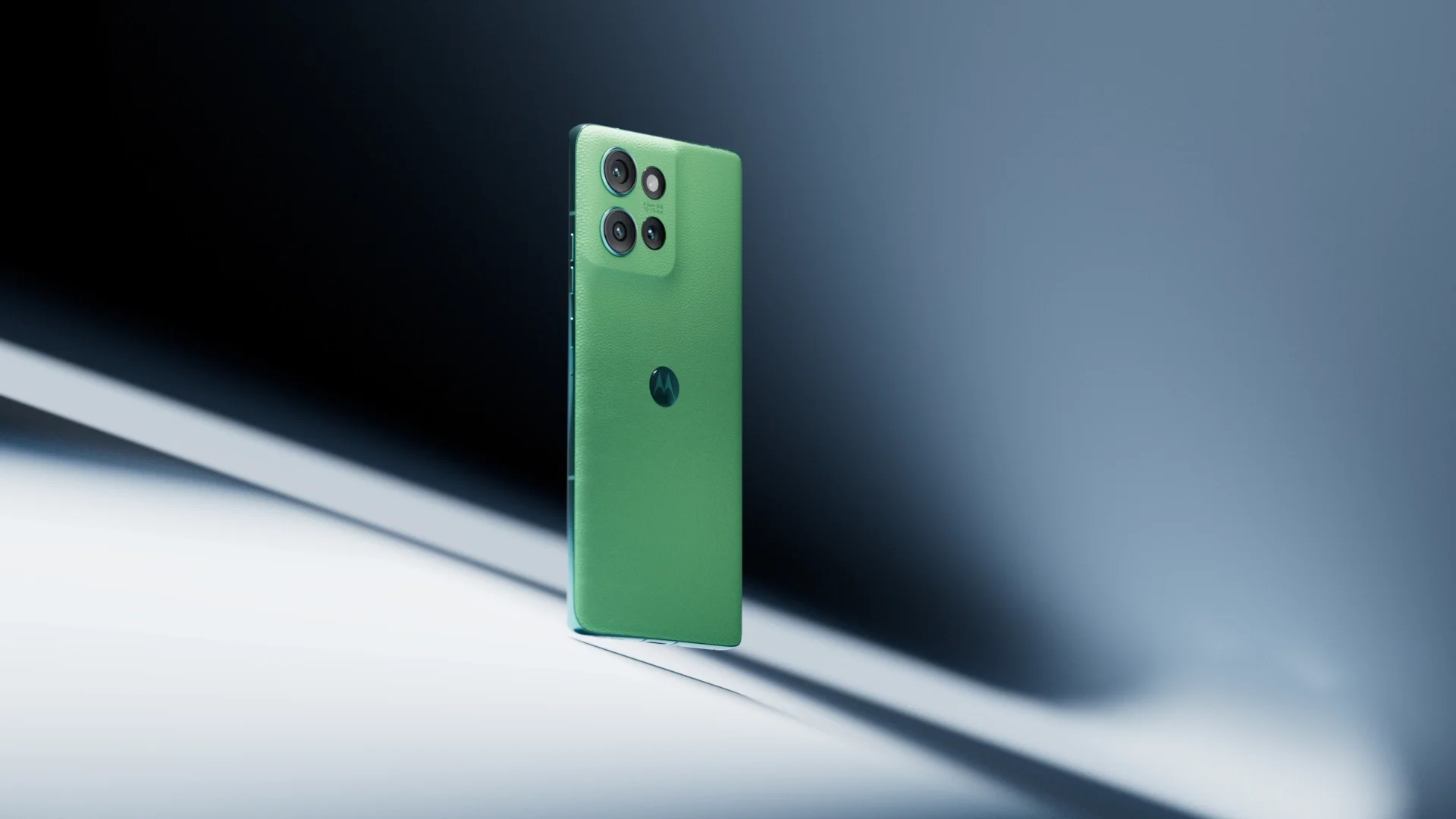 moto_edge_env_lookdev_rt_v011 copy.webp