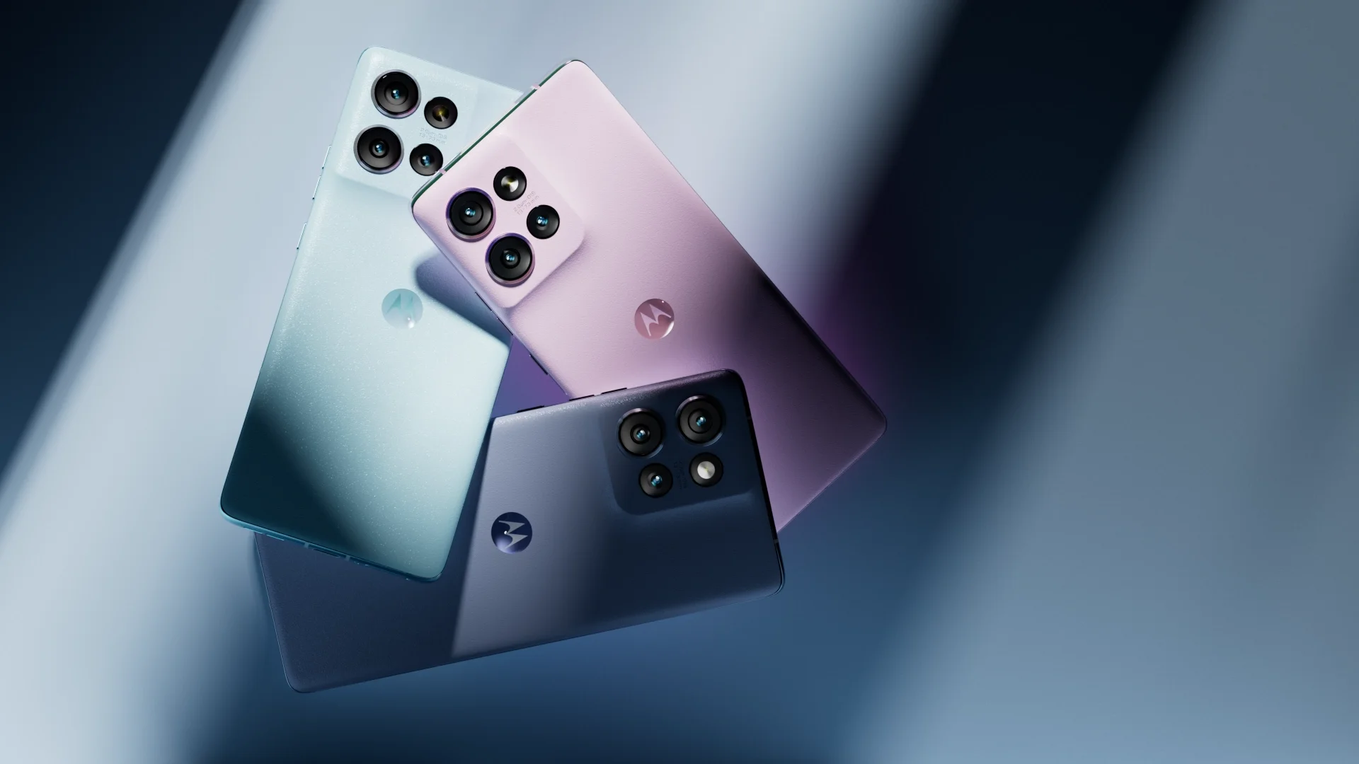 moto_family_edge_rt_U_v001_greyblue copy.webp