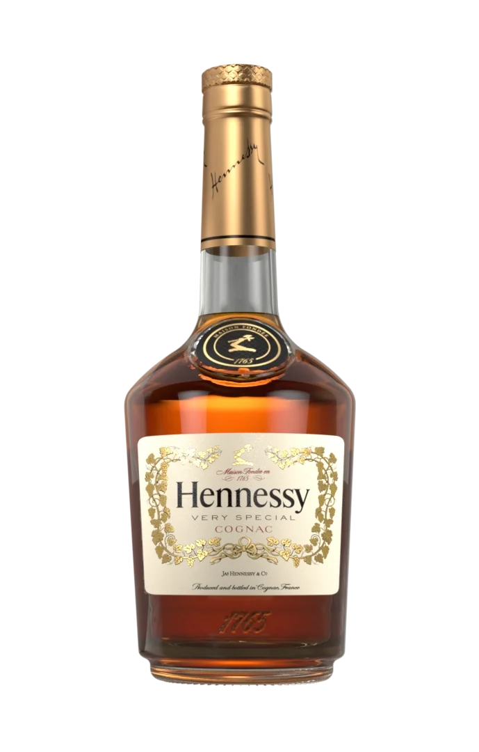 Hennessy_Bottles_VS copy.webp