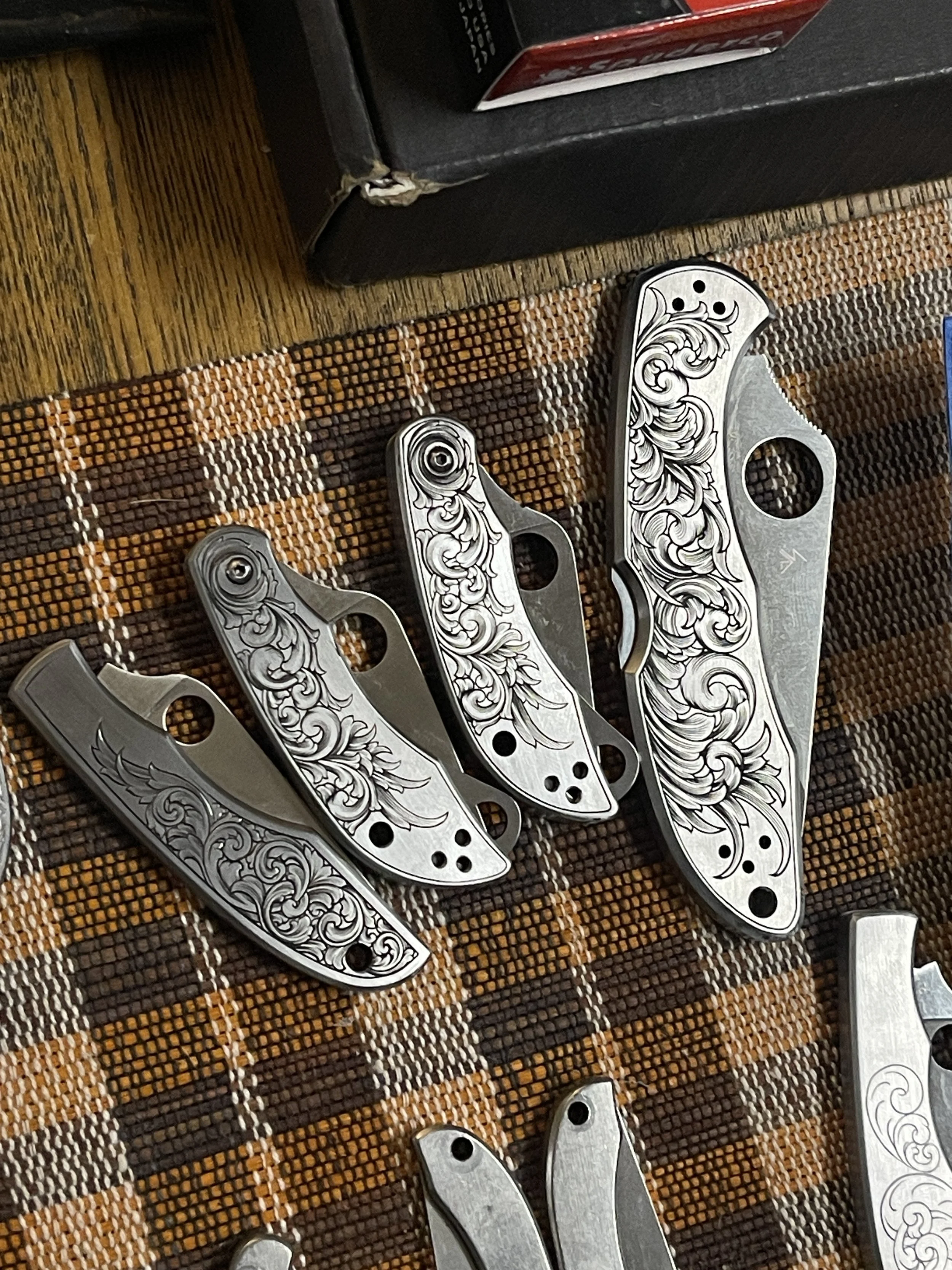 knifes.jpg