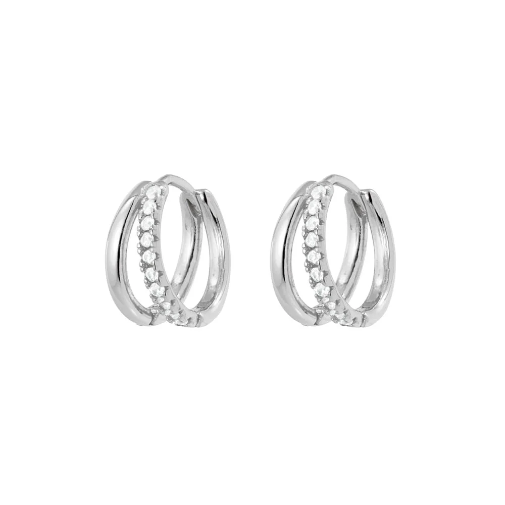 Delilah hoops